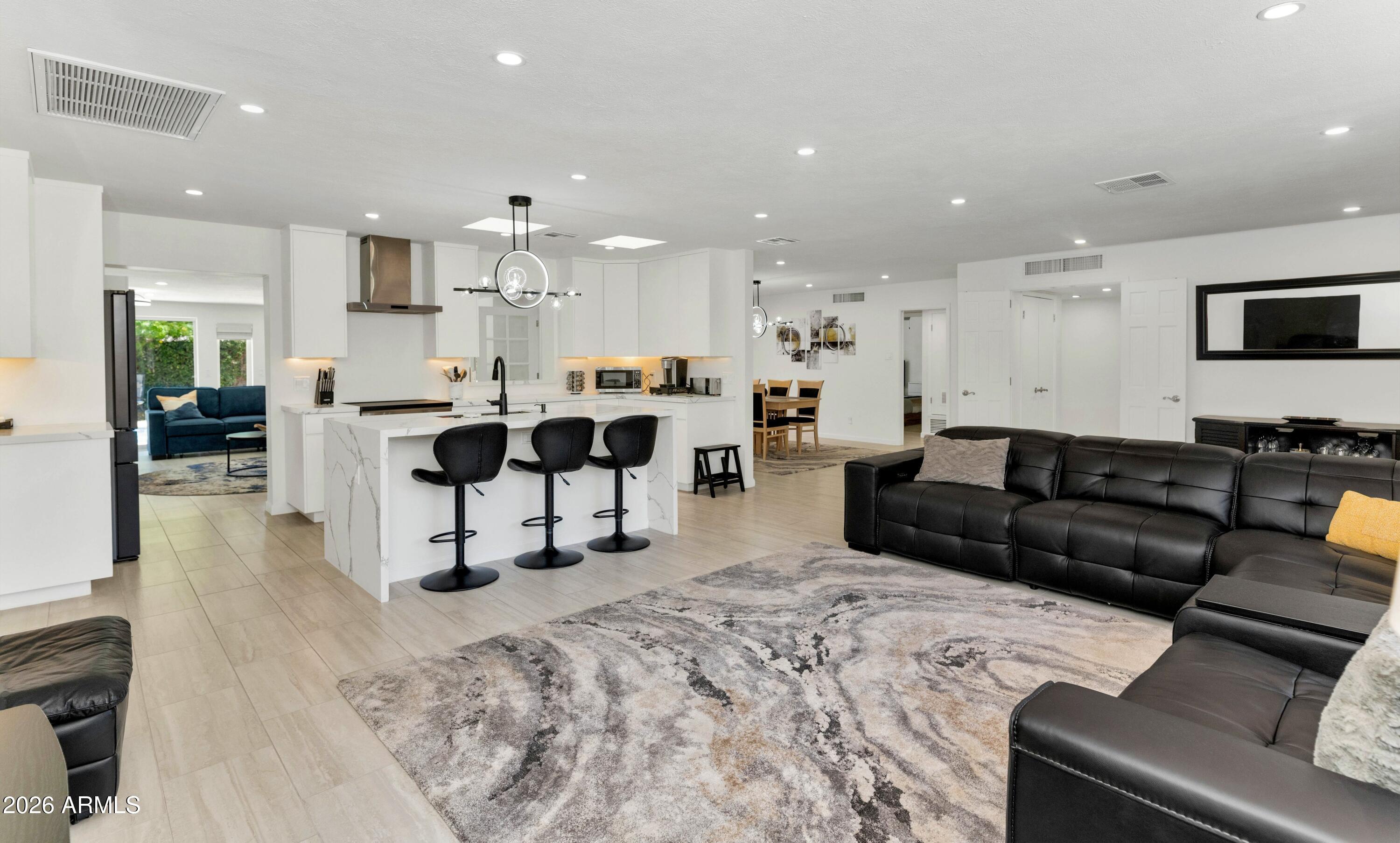 4406 N DROMEDARY Road, Phoenix, AZ 85018