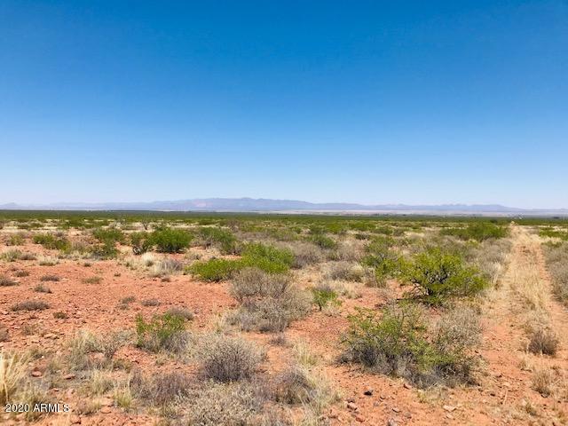 X X 25, McNeal, AZ 85617