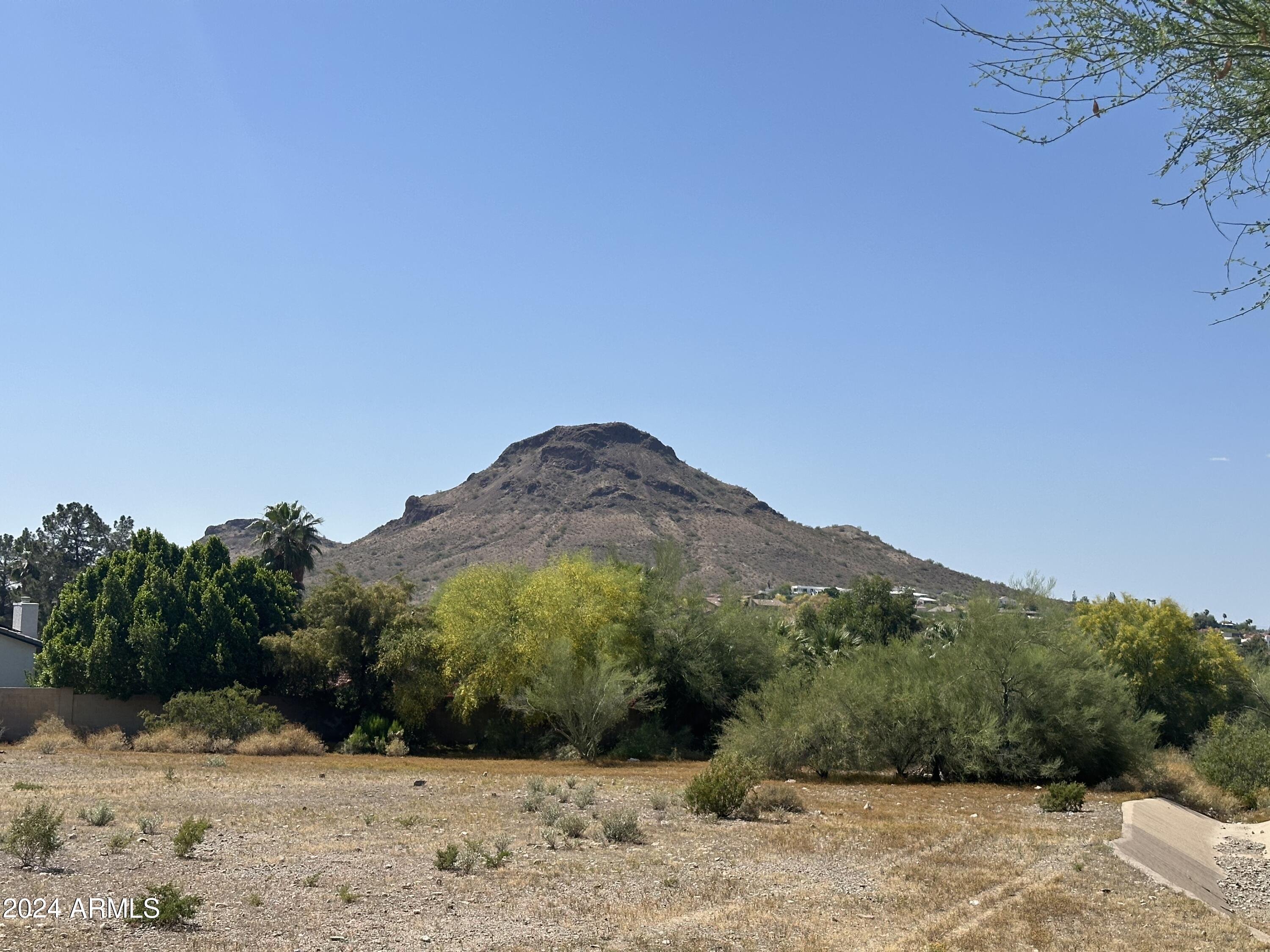 14220 N CAVE CREEK Road 0, Phoenix, AZ 85022