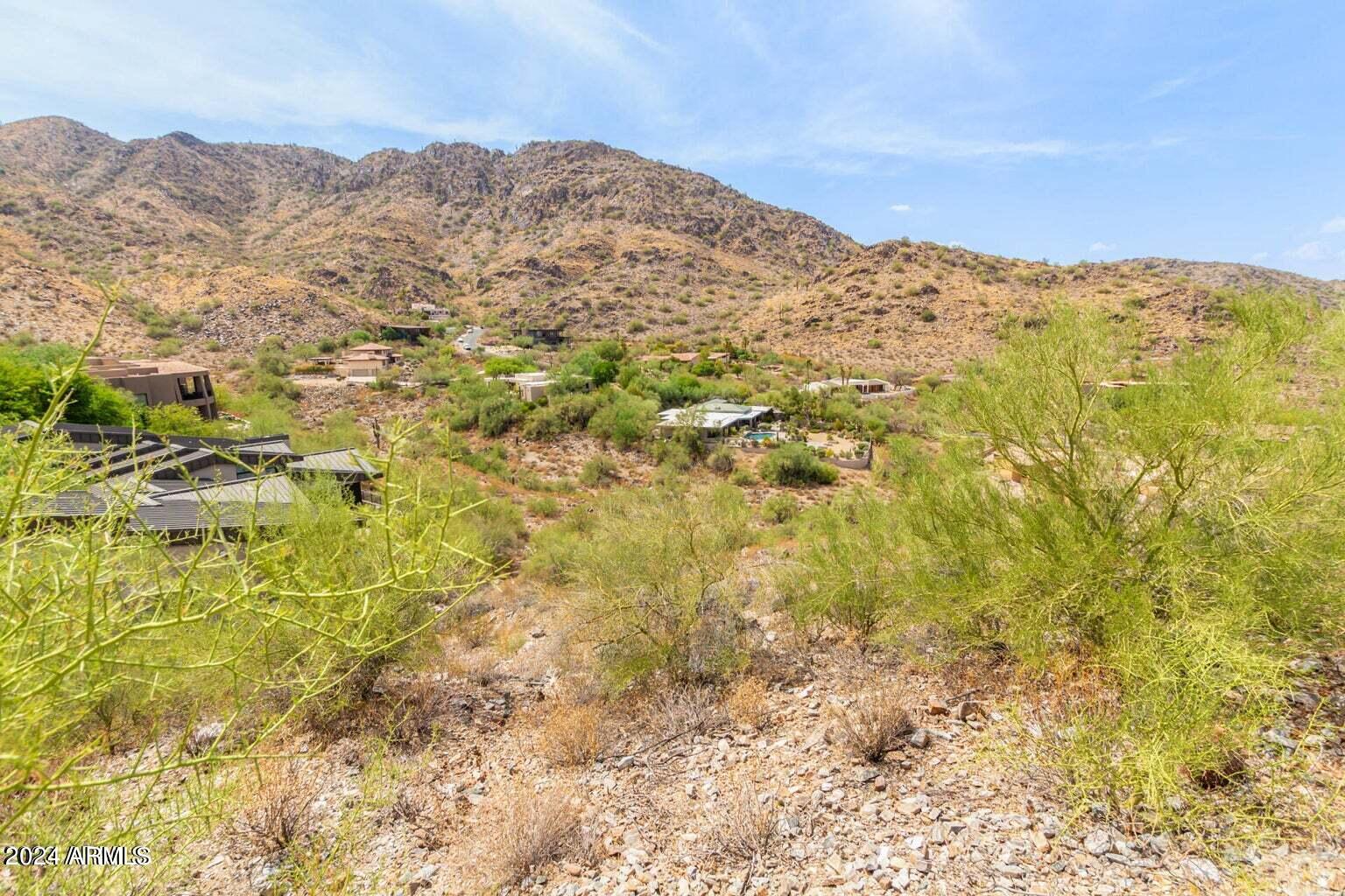 4600 E WHITE Drive E 24, Paradise Valley, AZ 85253