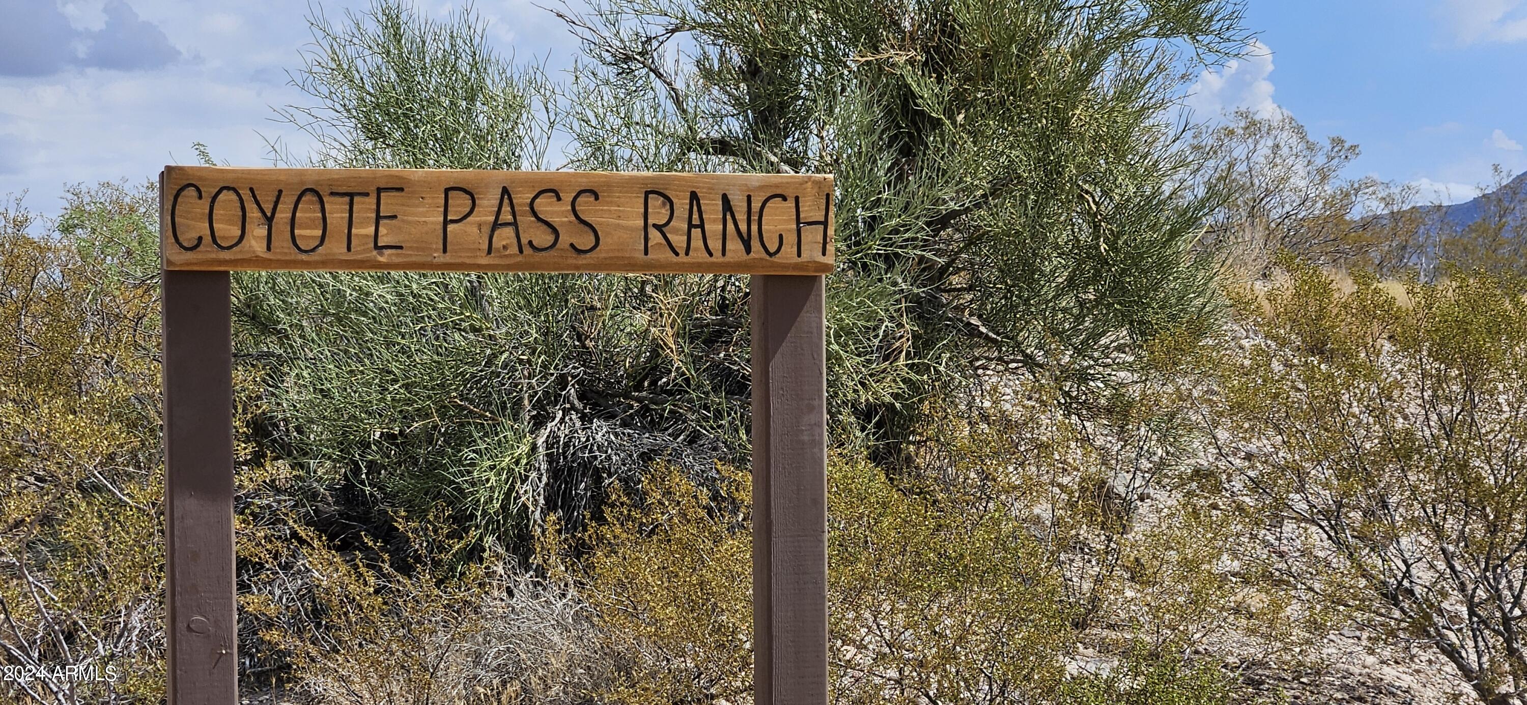 13995 E KNIGHT CREEK Road E -, Kingman, AZ 86401