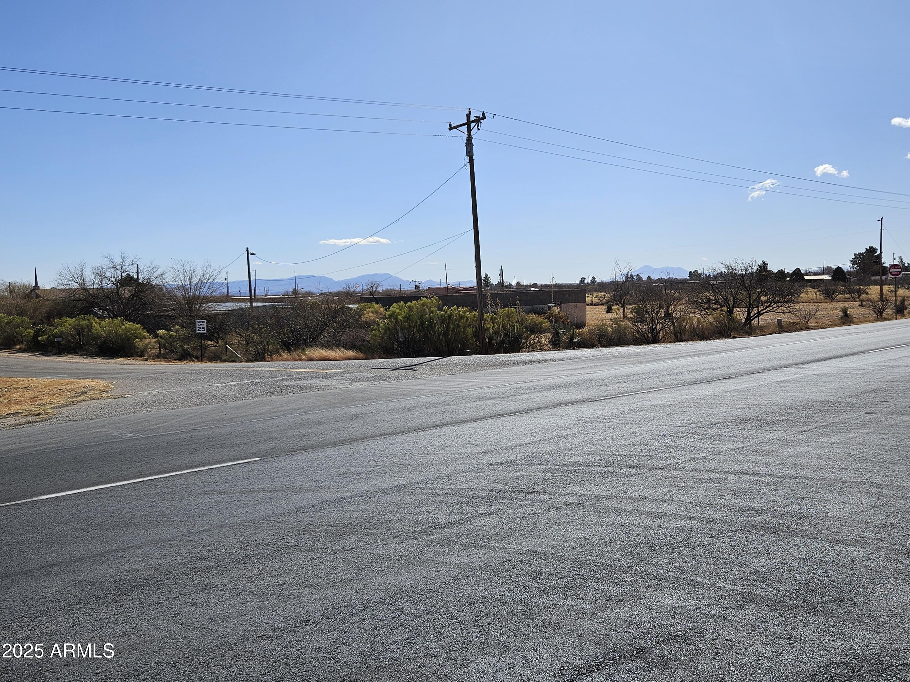 52 E Camino De Manana, Huachuca City, AZ 85616