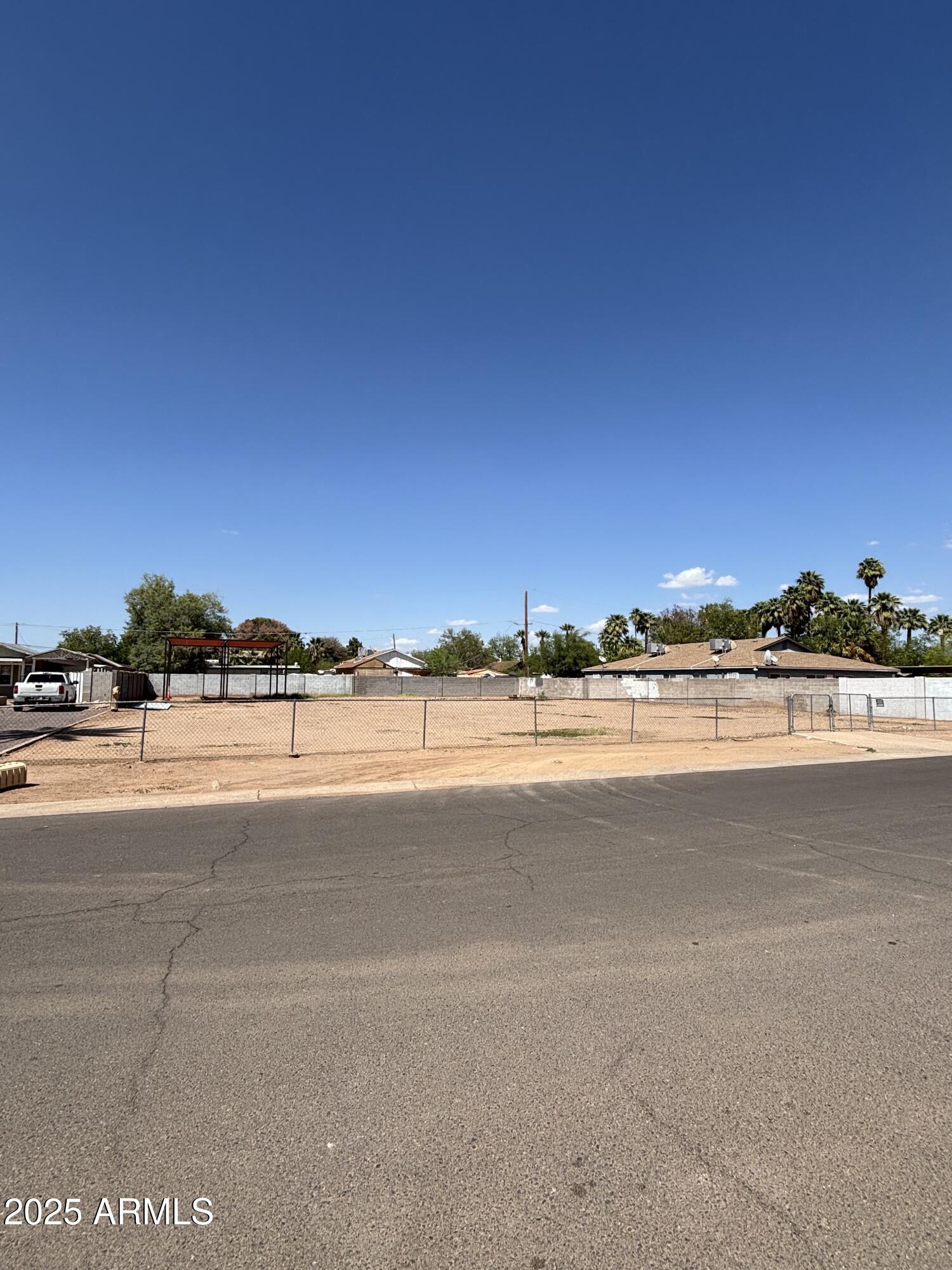2950 E GRANADA Road -, Phoenix, AZ 85008