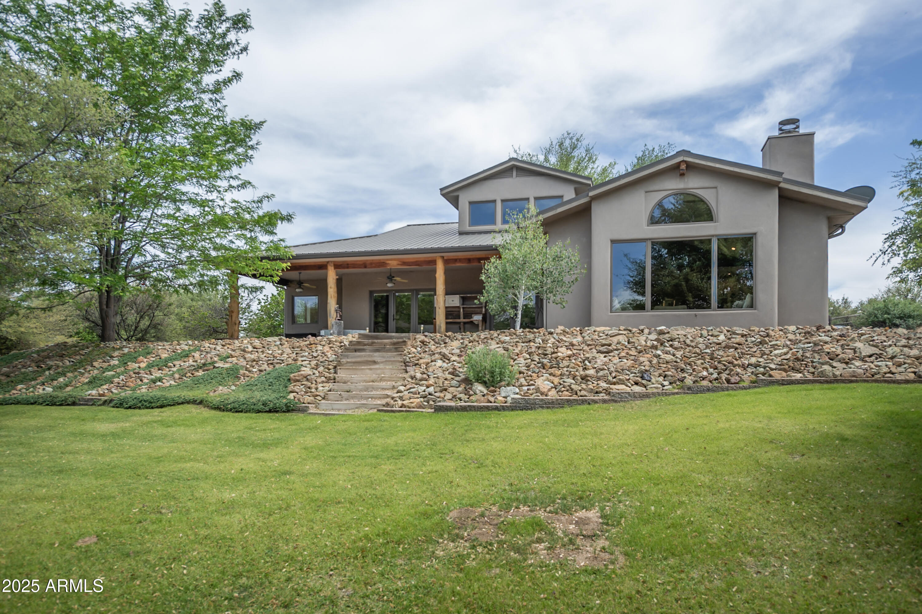 770 S Grisby Road, Skull Valley, AZ 86338