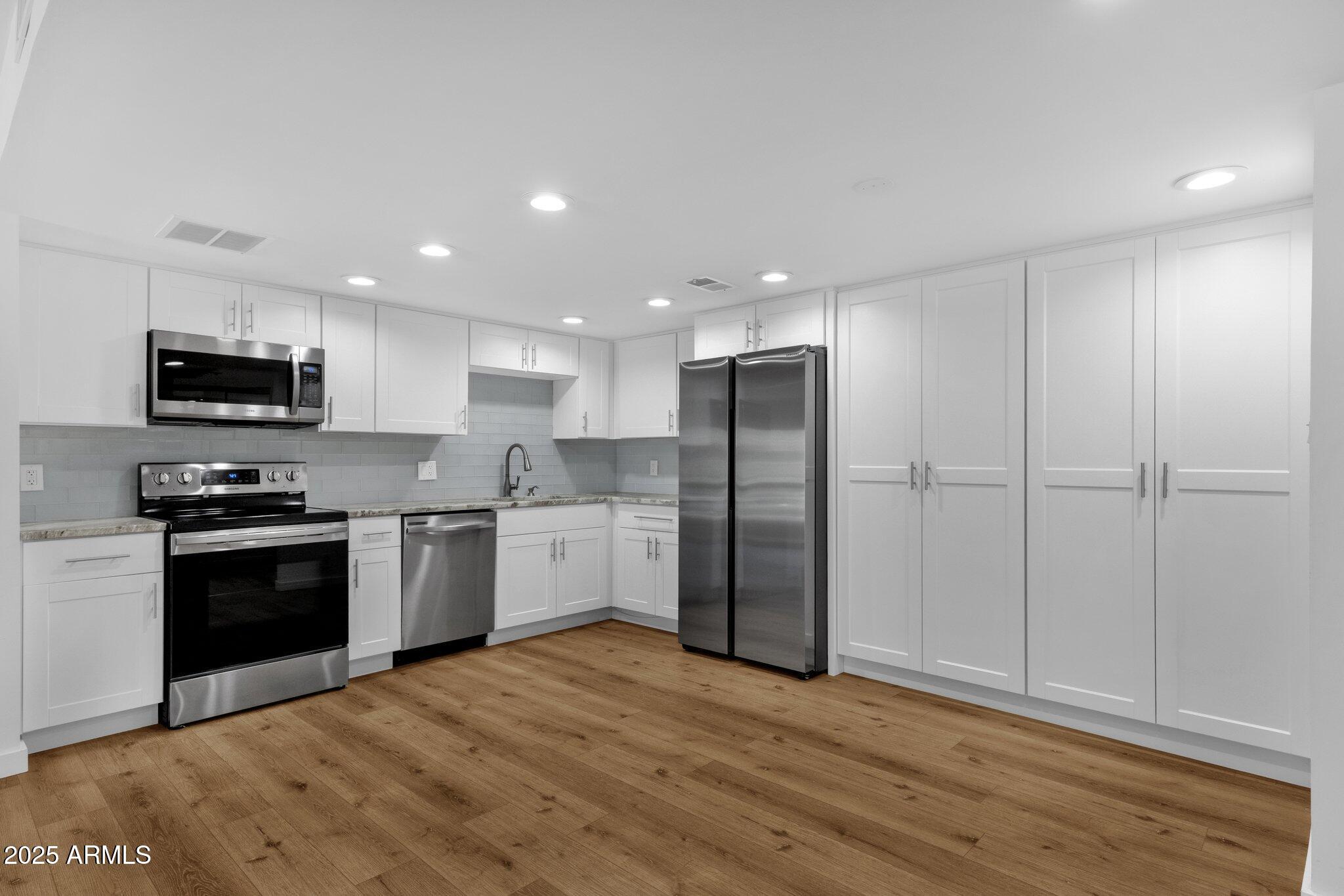 7920 E CAMELBACK Road 104, Scottsdale, AZ 85251