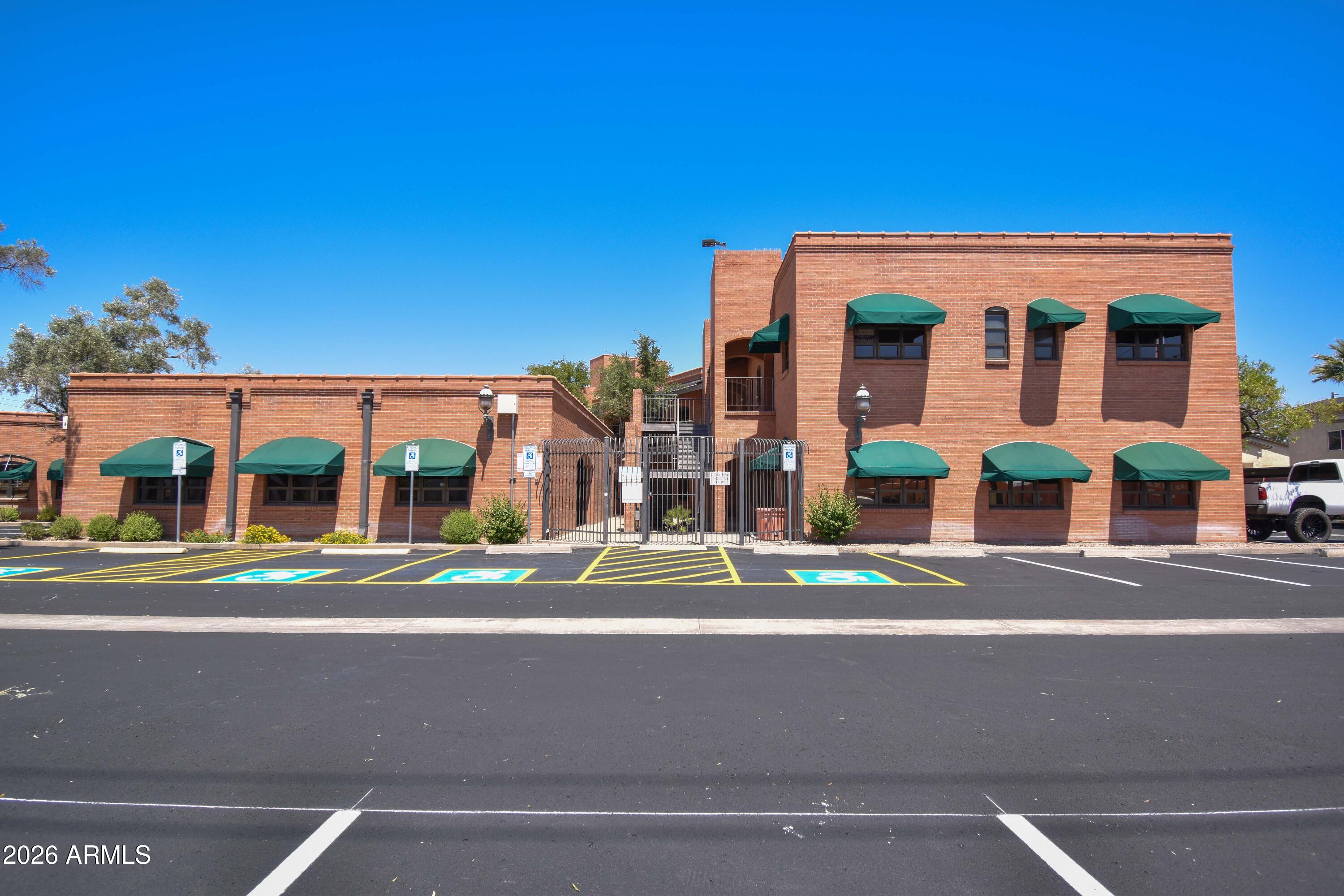 2701 N 16TH Street 210, Phoenix, AZ 85006