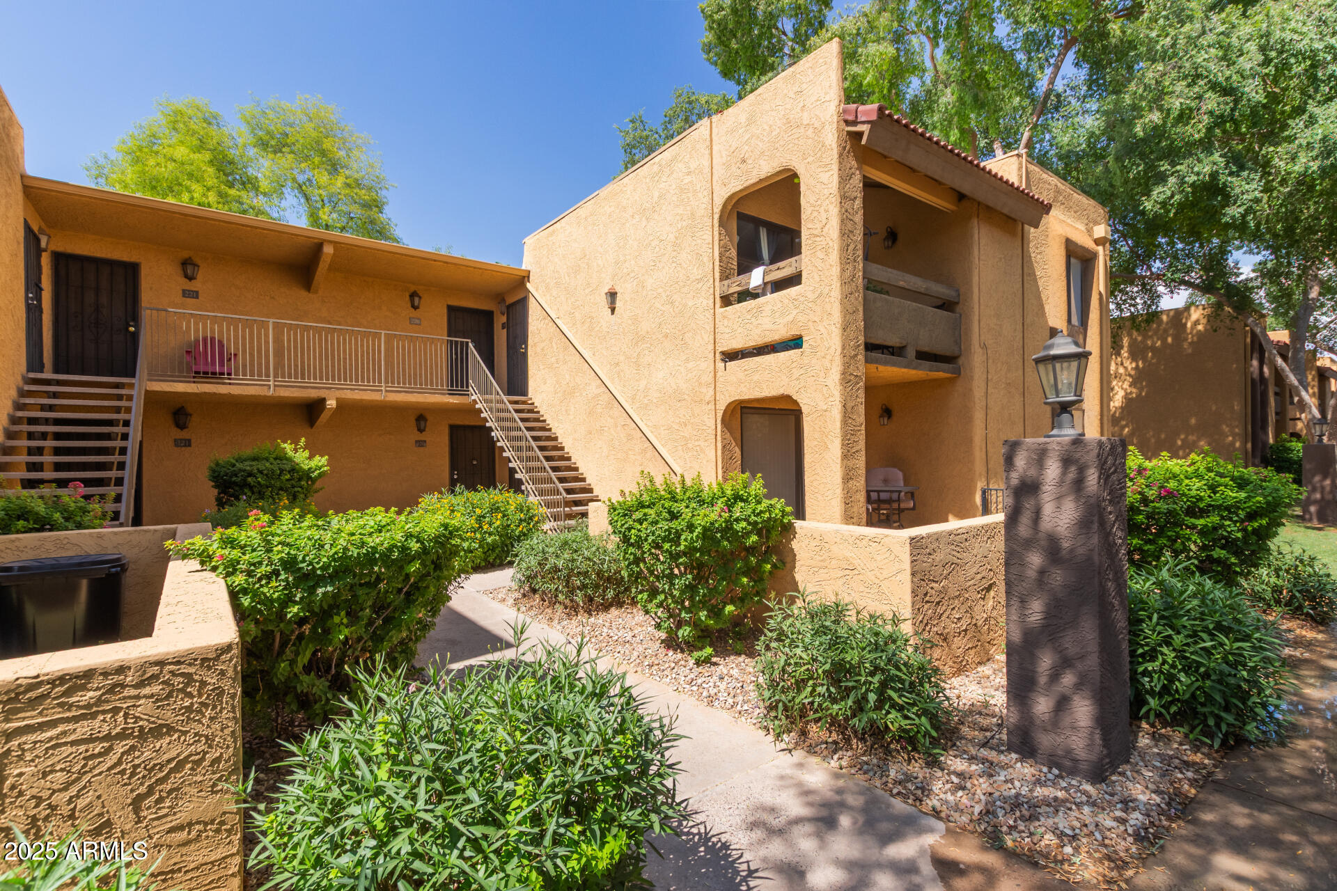8500 E INDIAN SCHOOL Road 220, Scottsdale, AZ 85251