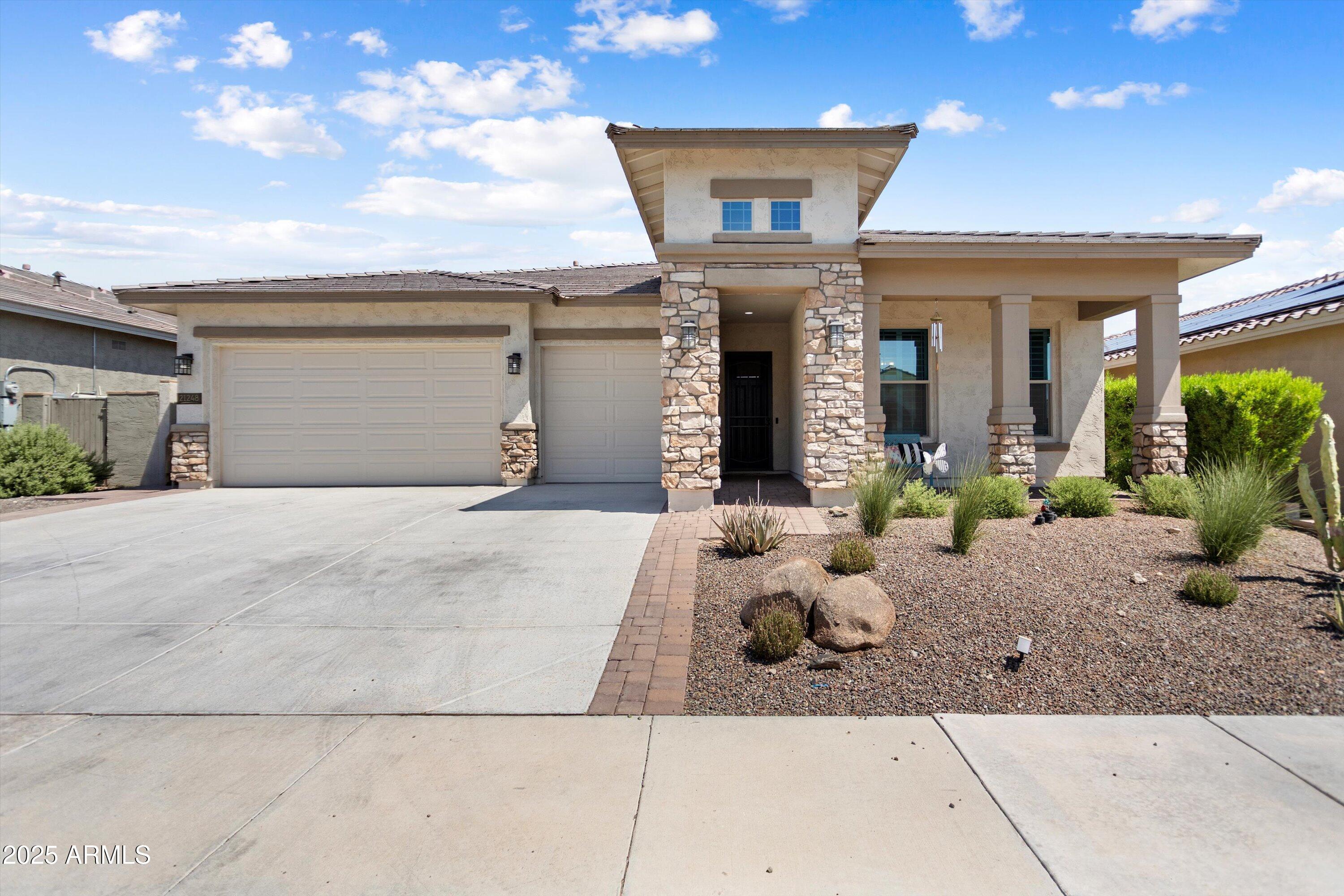 21248 W Hillcrest Boulevard, Buckeye, AZ 85396