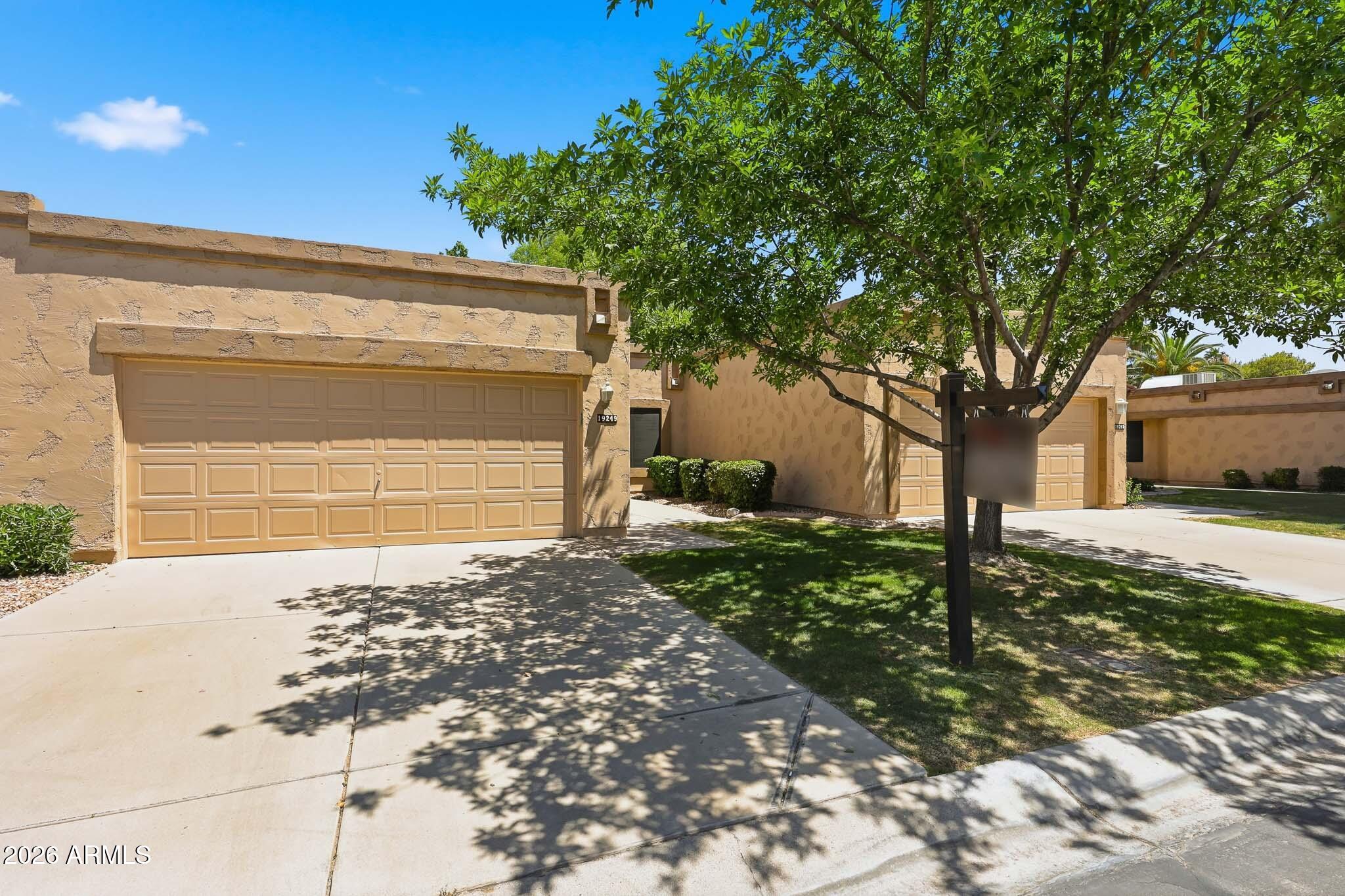 19249 N 93RD Drive, Peoria, AZ 85382