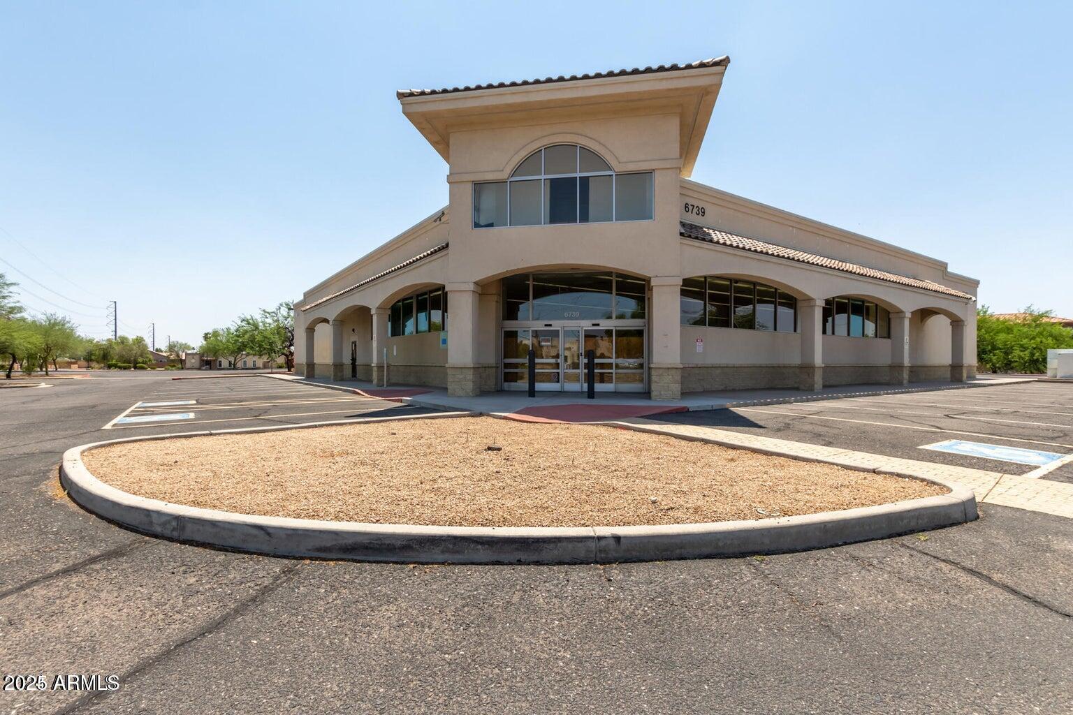 6739 W CACTUS Road, Peoria, AZ 85381