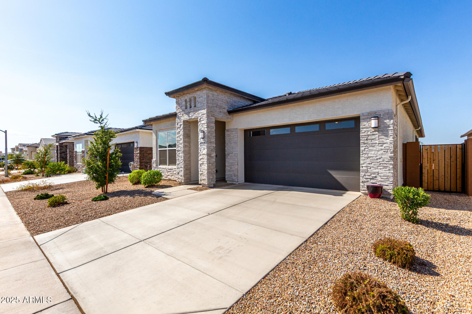 40820 W HILLMAN Drive, Maricopa, AZ 85138