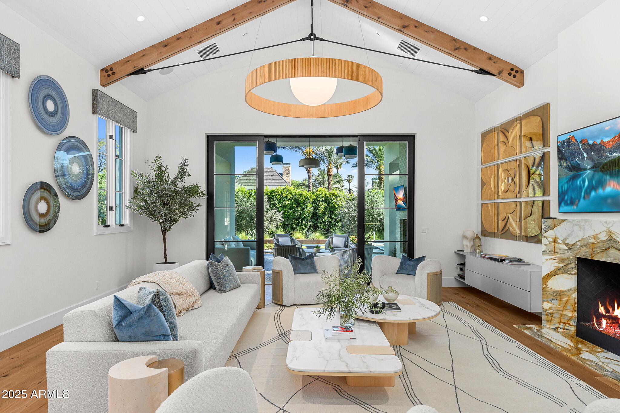 6235 E MONTECITO Avenue, Scottsdale, AZ 85251