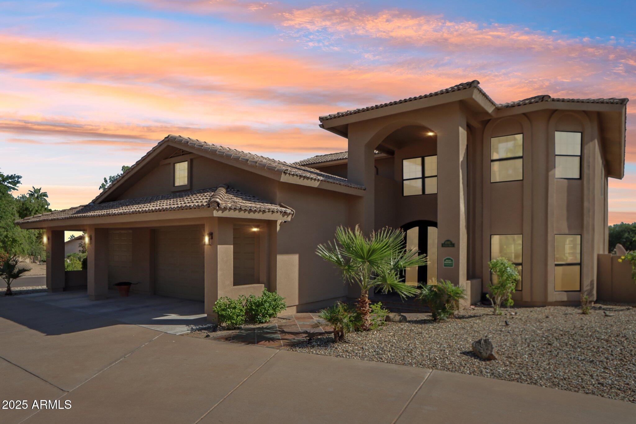 12015 S TUZIGOOT Drive, Phoenix, AZ 85044