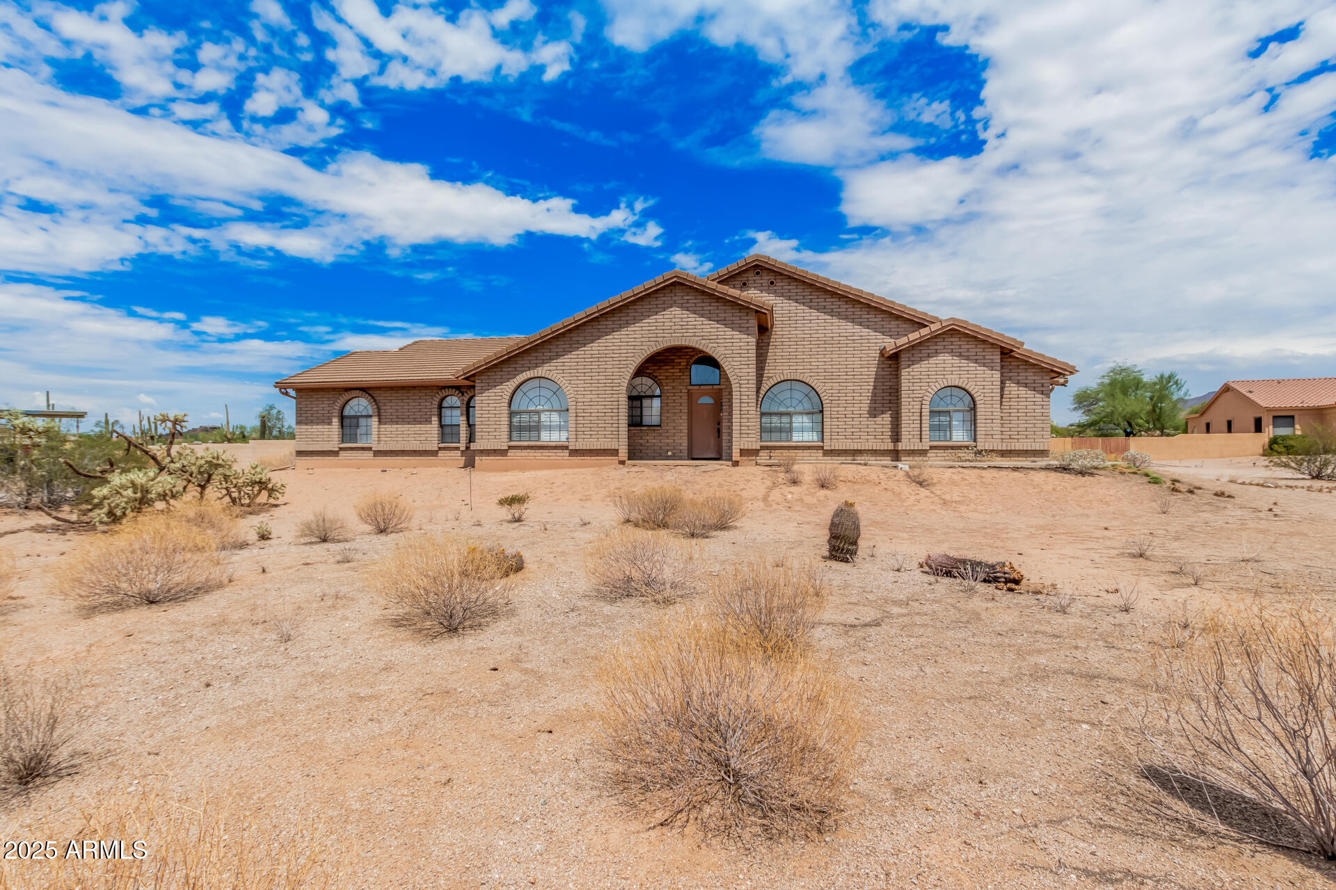 8112 E MCDOWELL Road, Mesa, AZ 85207