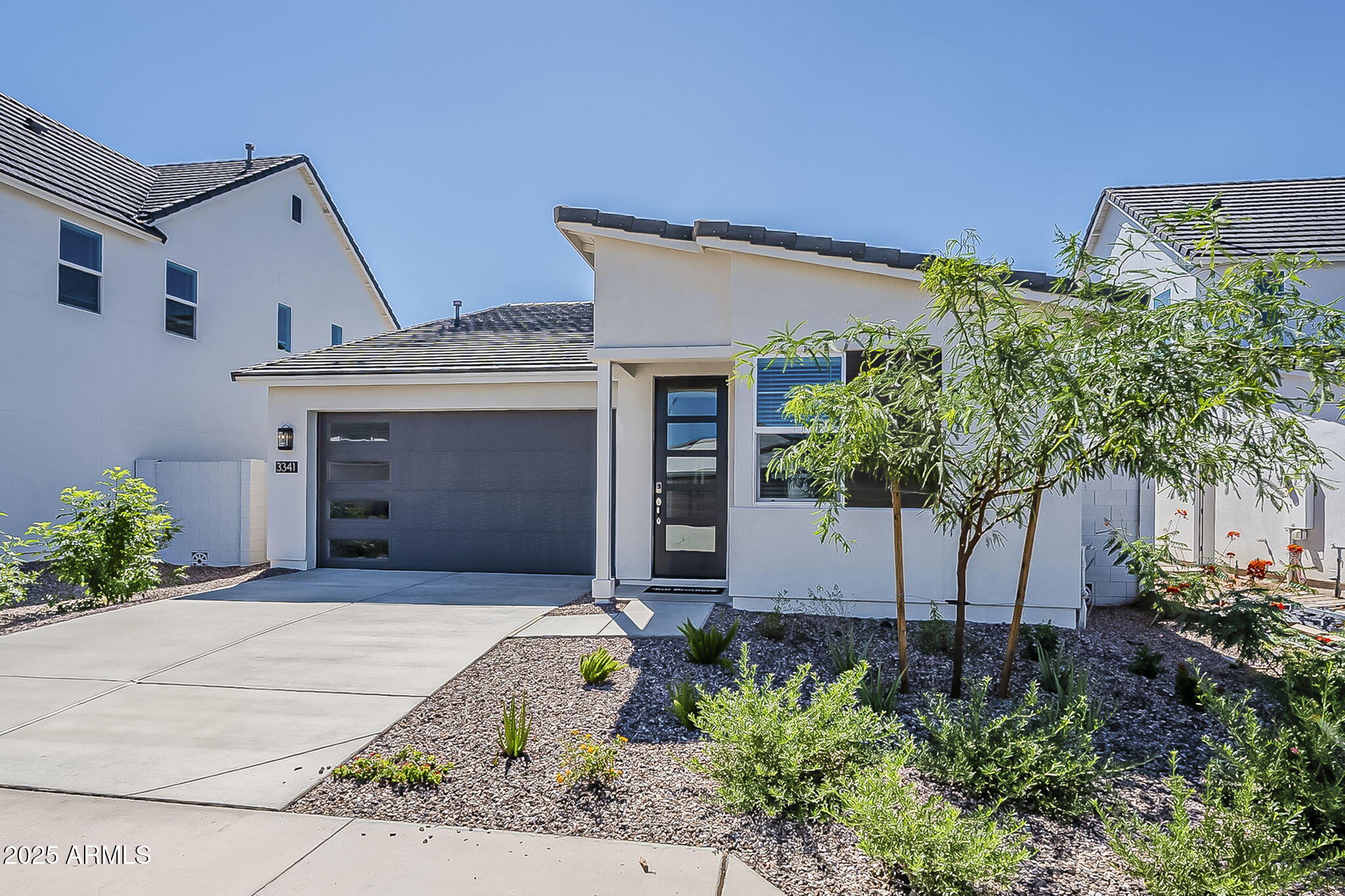 3341 W GARNET Street, San Tan Valley, AZ 85144