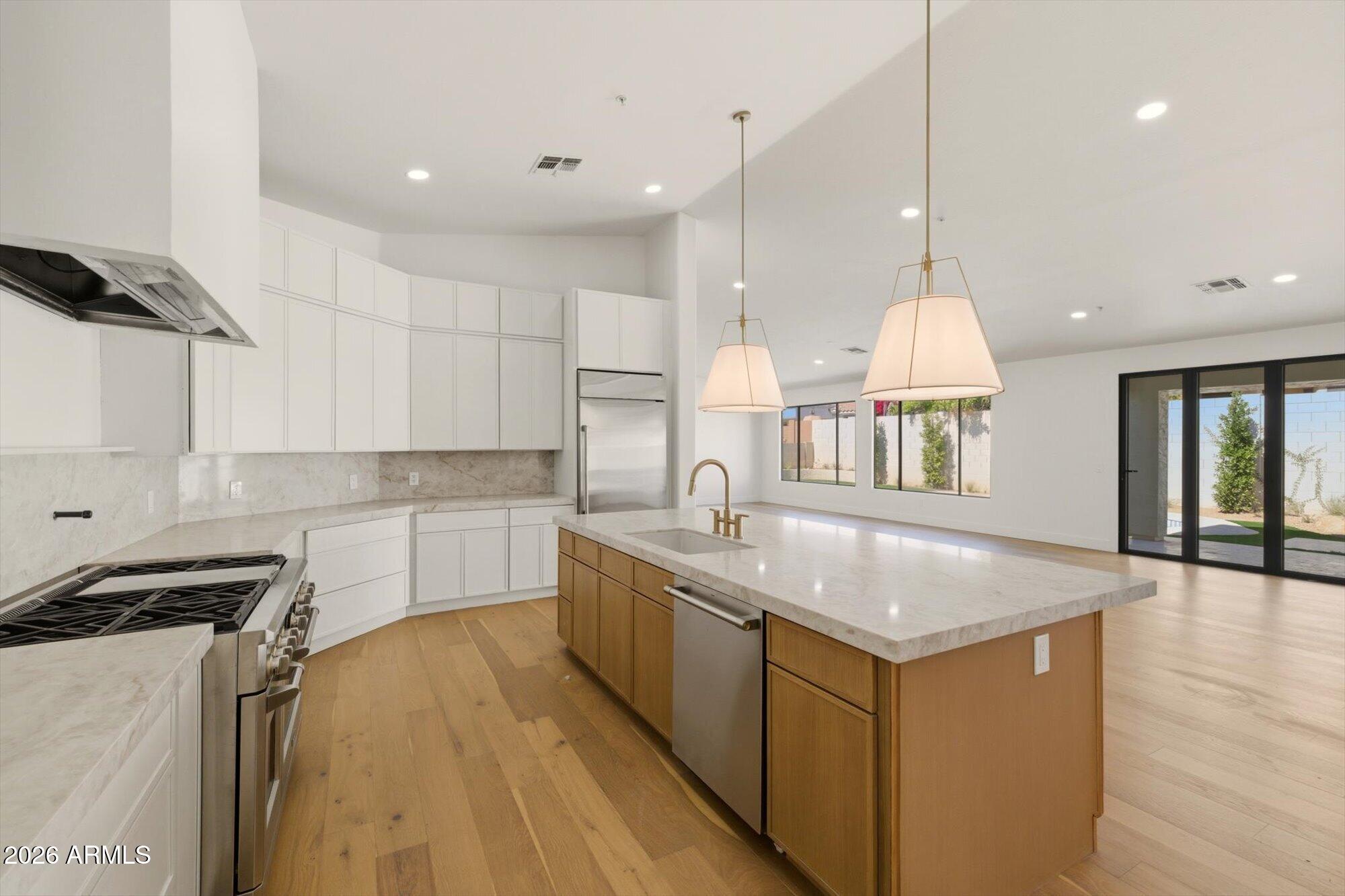 7776 E SANDS Drive, Scottsdale, AZ 85255