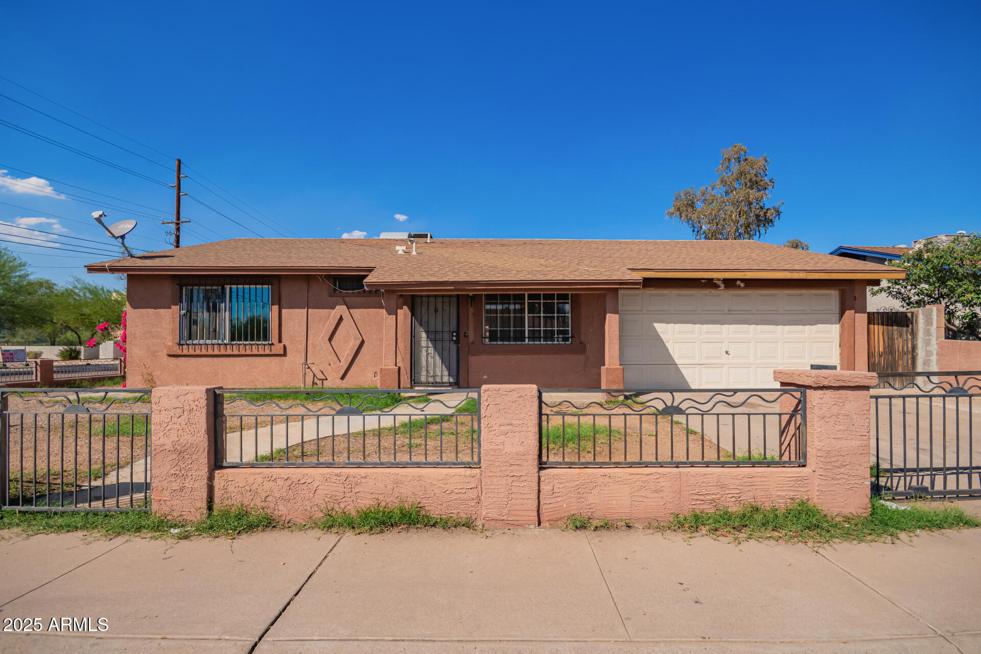 7062 W GARFIELD Street, Phoenix, AZ 85043