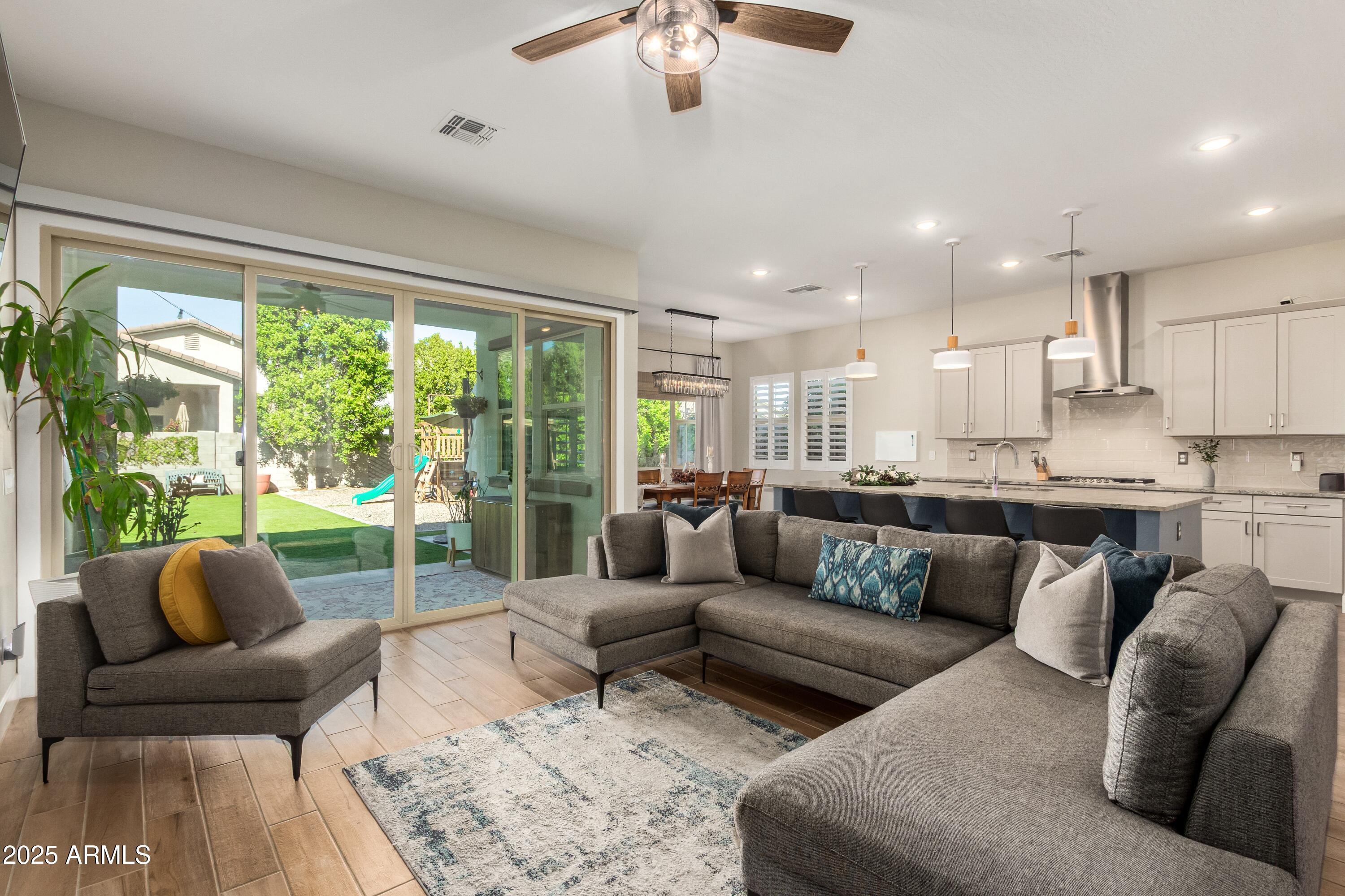 21164 W MINNEZONA Avenue, Buckeye, AZ 85396