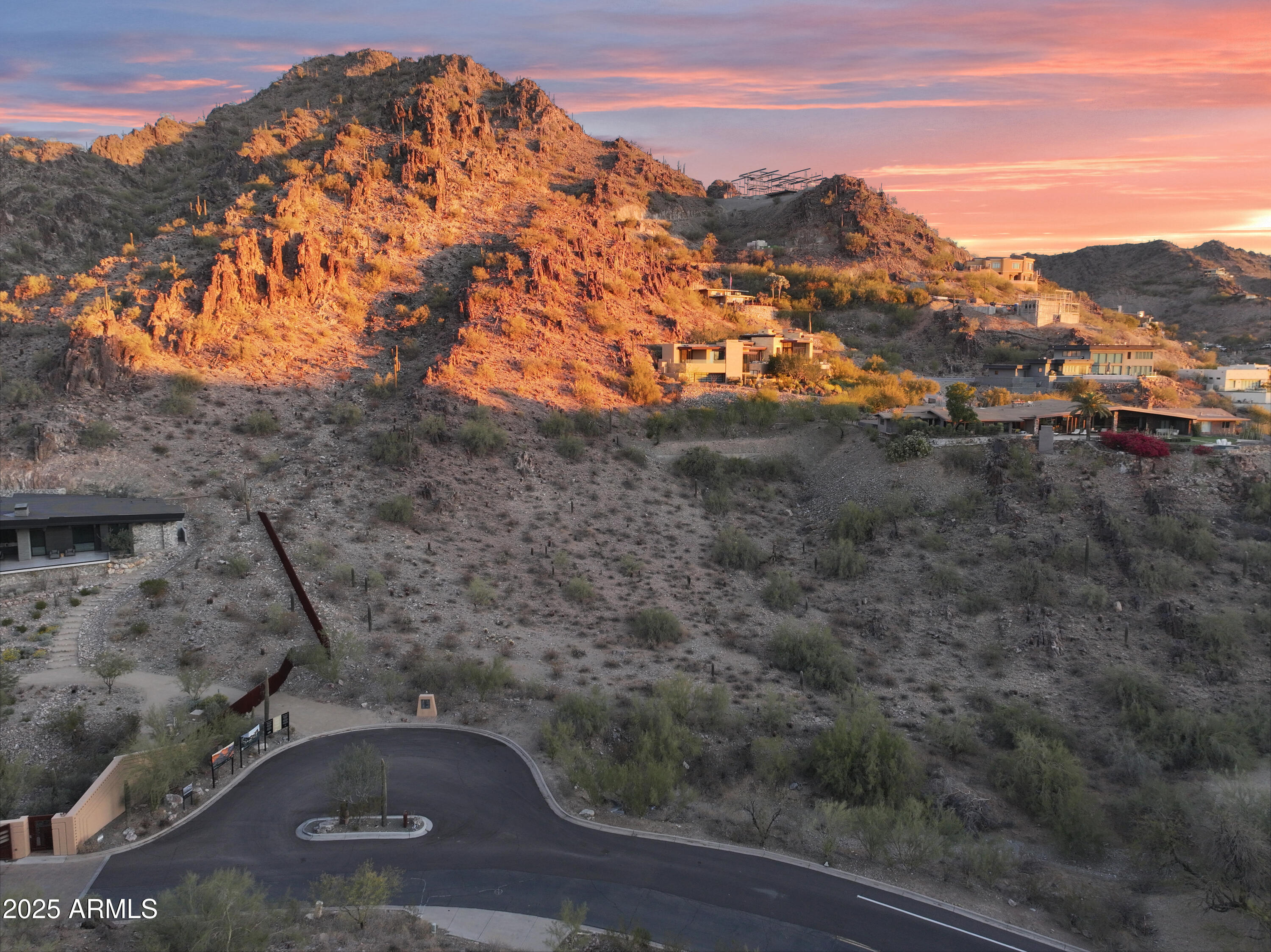 7133 N 40TH Street 182, Paradise Valley, AZ 85253