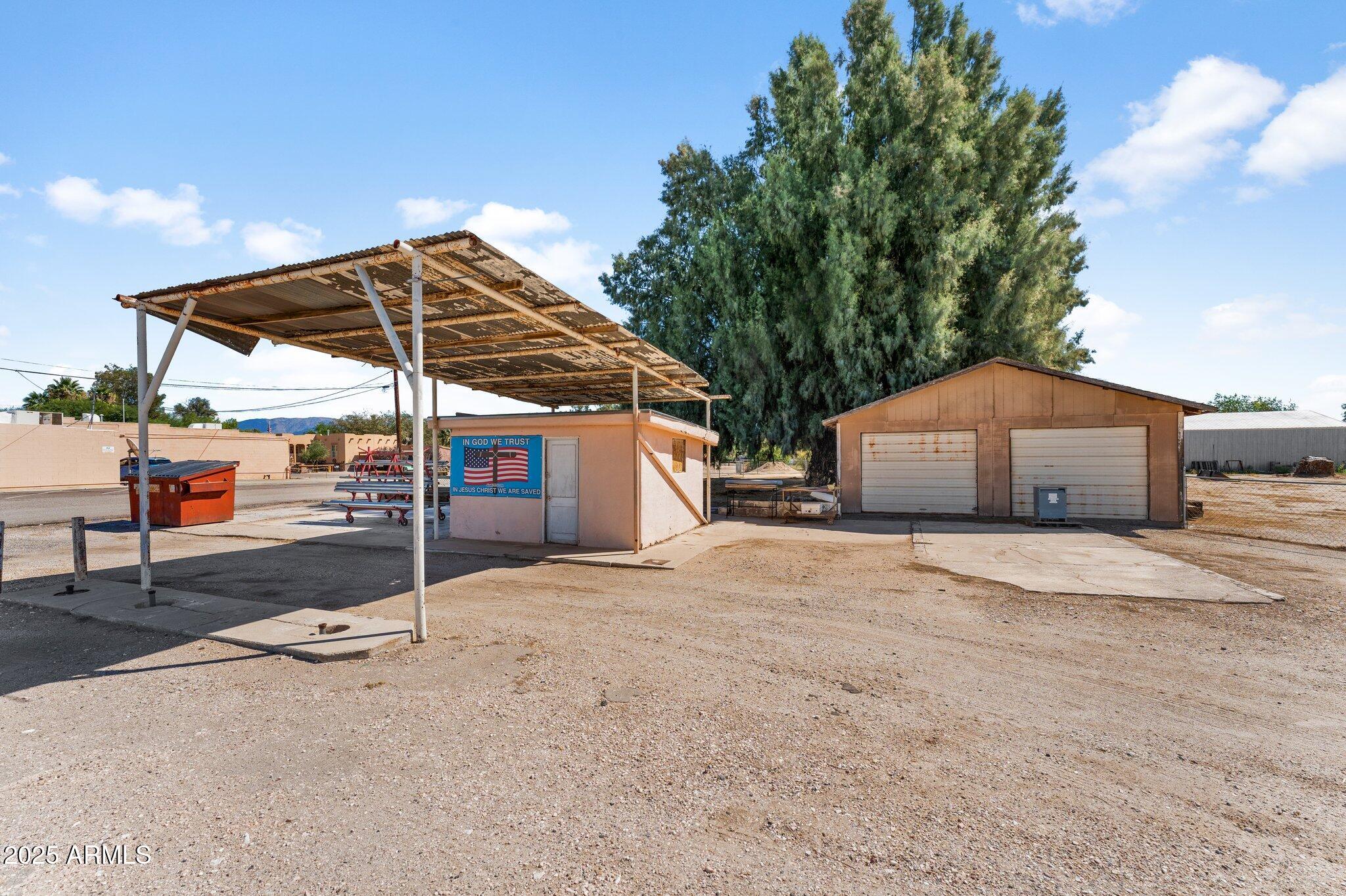 70900 US HIGHWAY 60 Highway 25, Wenden, AZ 85357