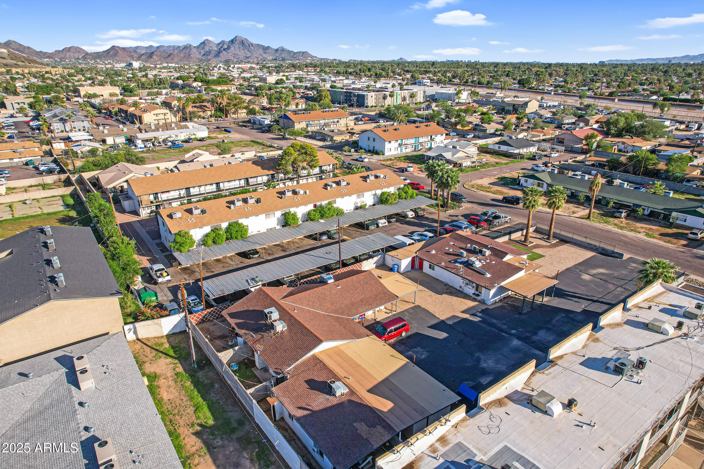 1802 W VOGEL Avenue, Phoenix, AZ 85021