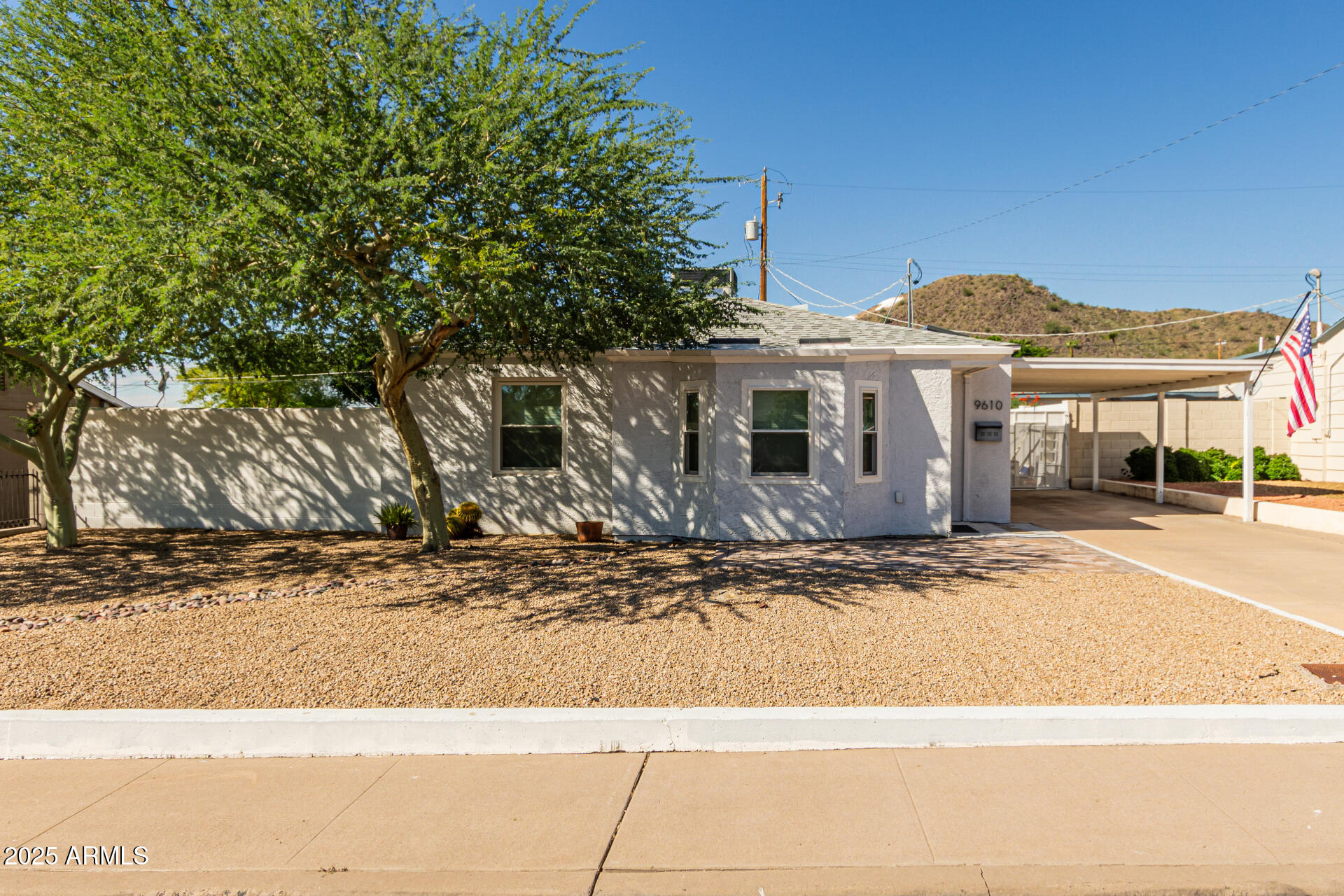 9610 N 2ND Street, Phoenix, AZ 85020