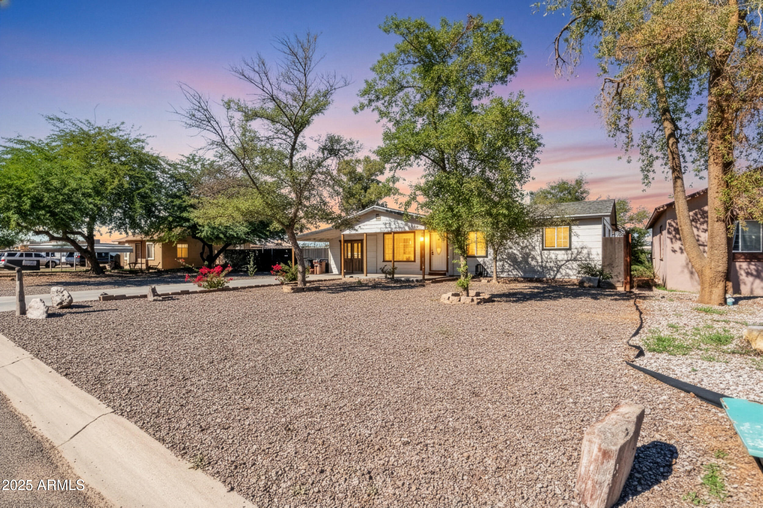 340 W LINDBERGH Avenue, Coolidge, AZ 85128