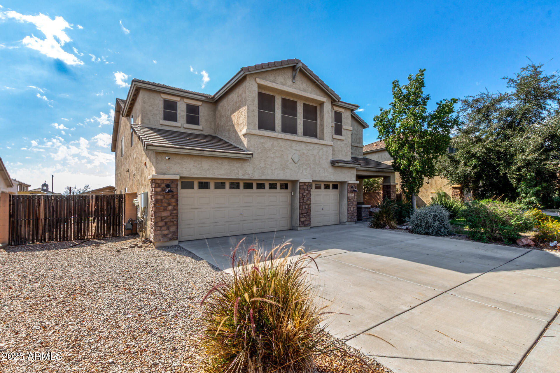 29729 W FAIRMOUNT Avenue, Buckeye, AZ 85396