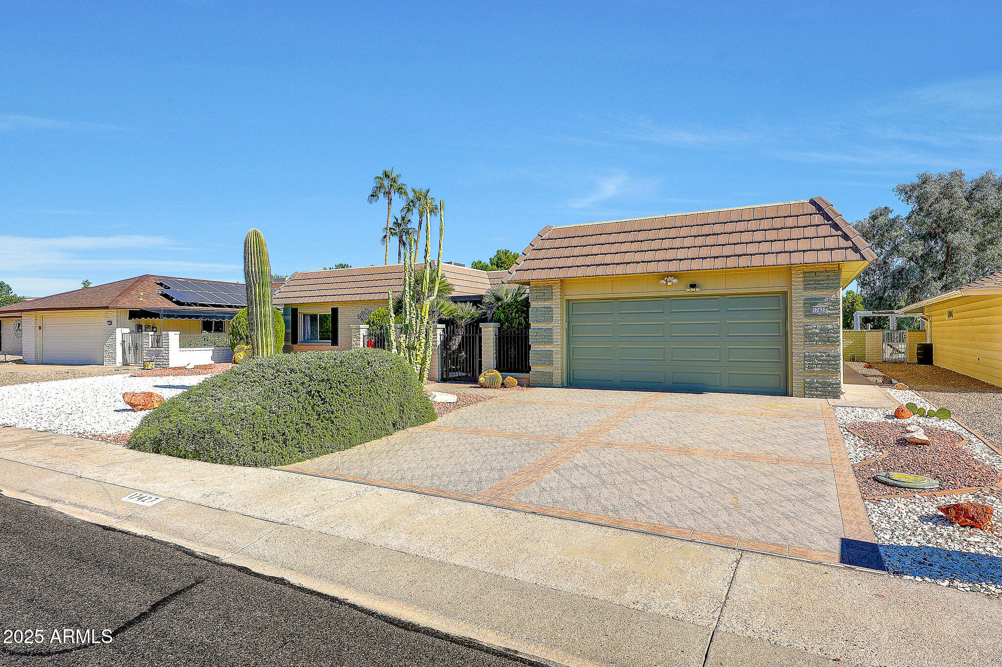 17427 N LINDGREN Avenue, Sun City, AZ 85373