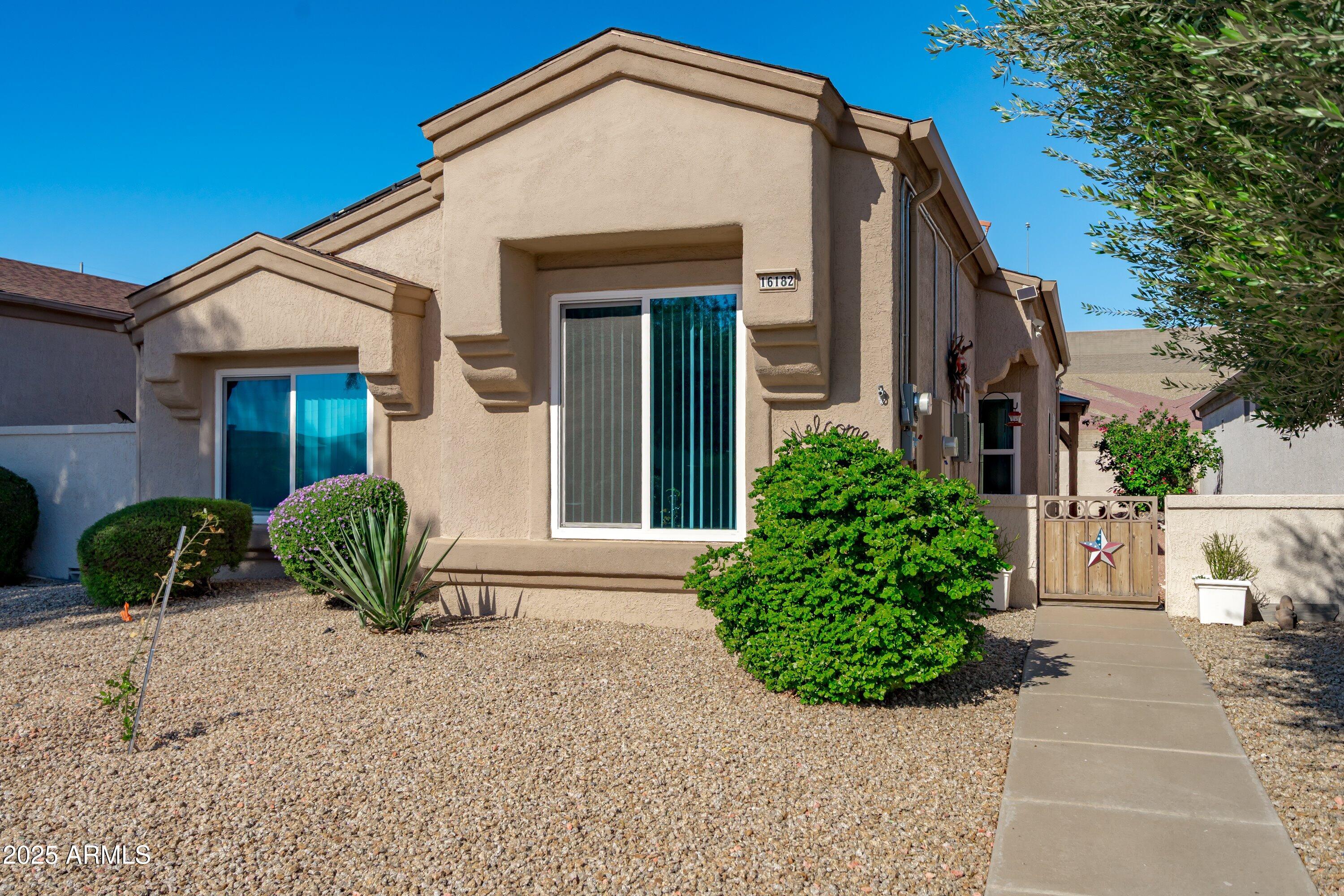 16182 W VISTA NORTH Drive, Sun City West, AZ 85375