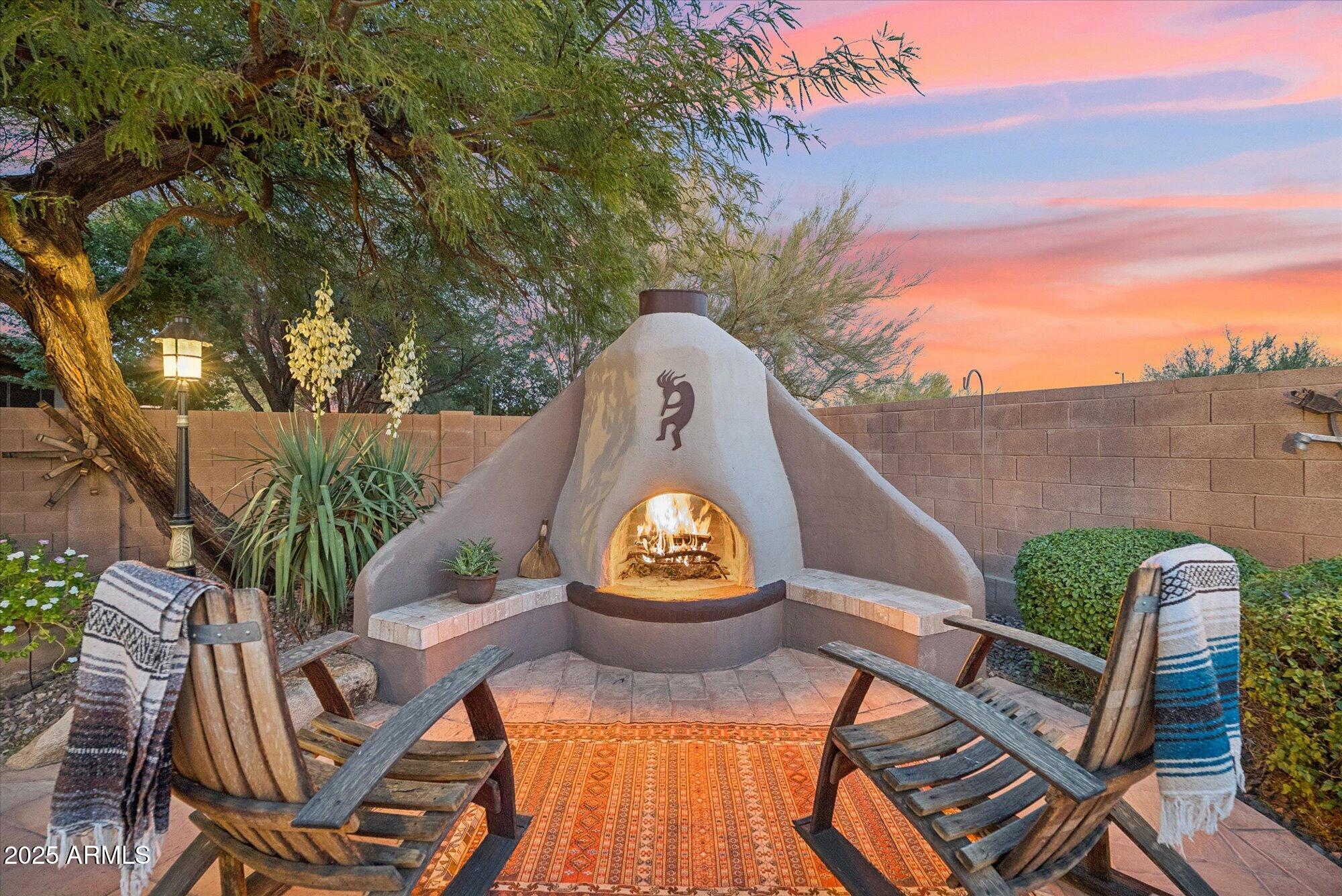 41606 N EMERALD LAKE Drive, Anthem, AZ 85086