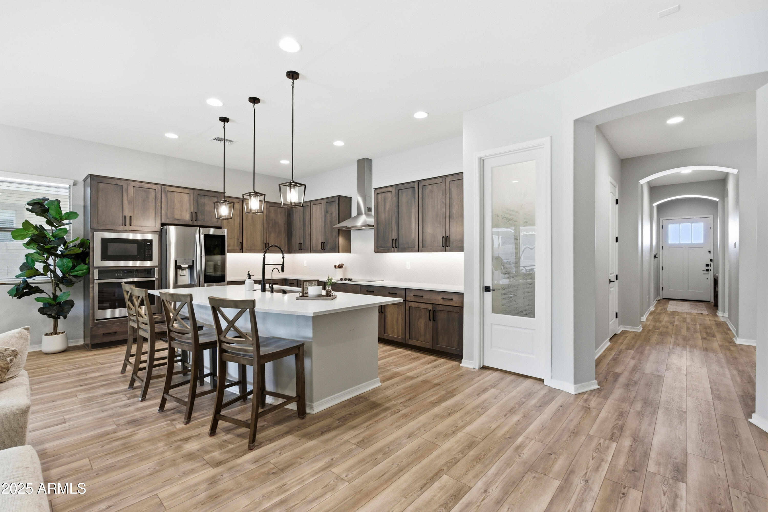 23137 E CARRIAGE Way, Queen Creek, AZ 85142