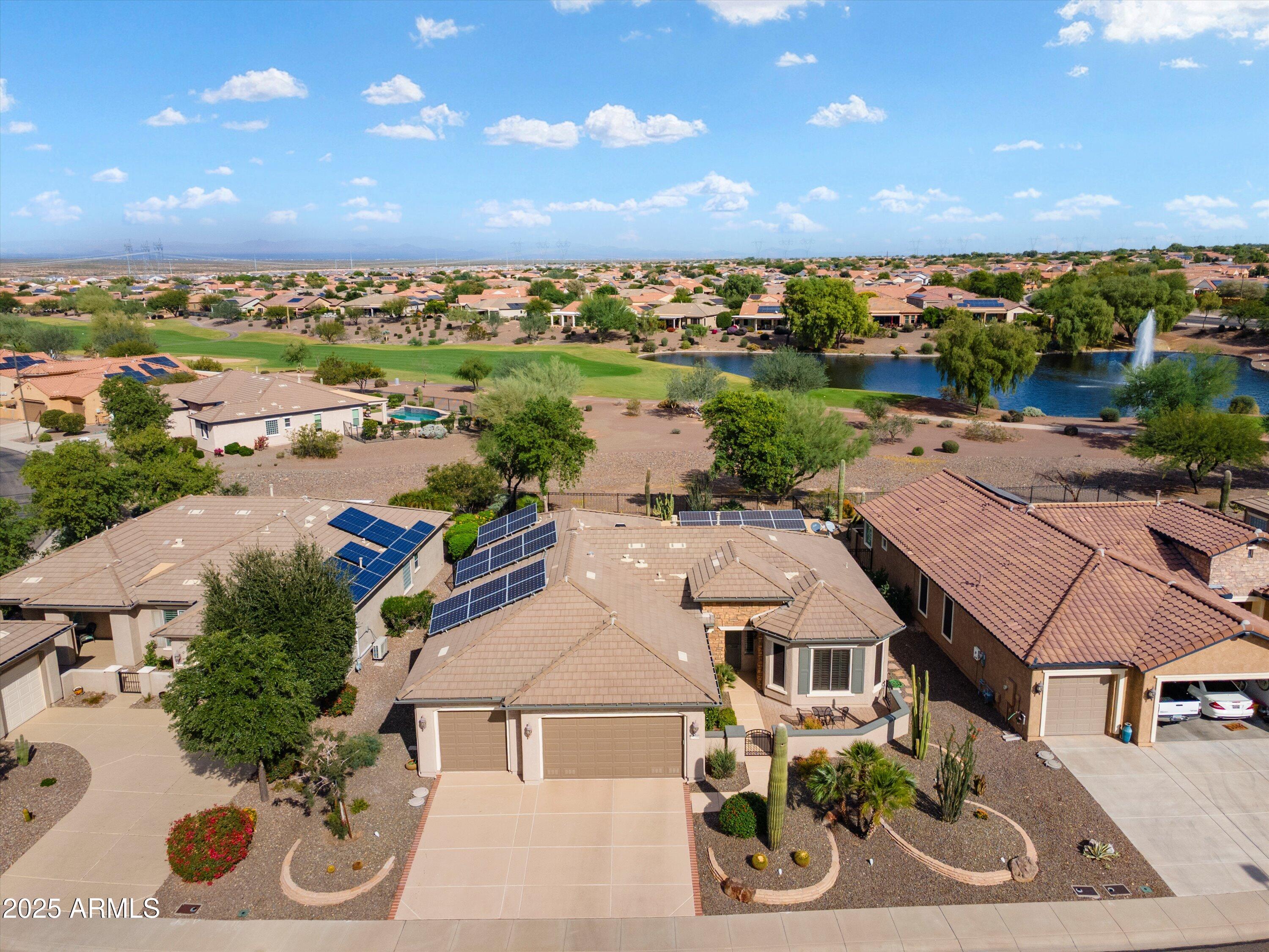 27268 W WAHALLA Lane, Buckeye, AZ 85396