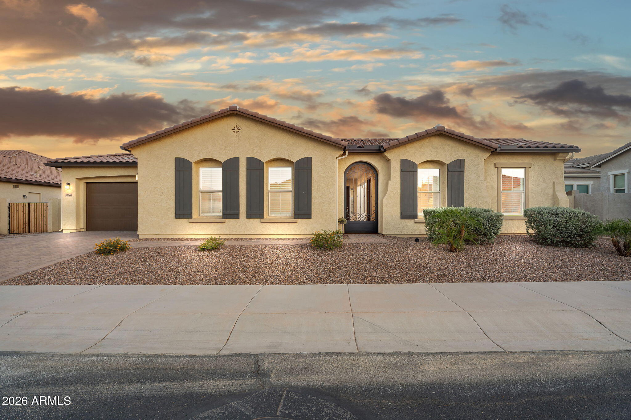 13769 W BLOSSOM Way, Litchfield Park, AZ 85340