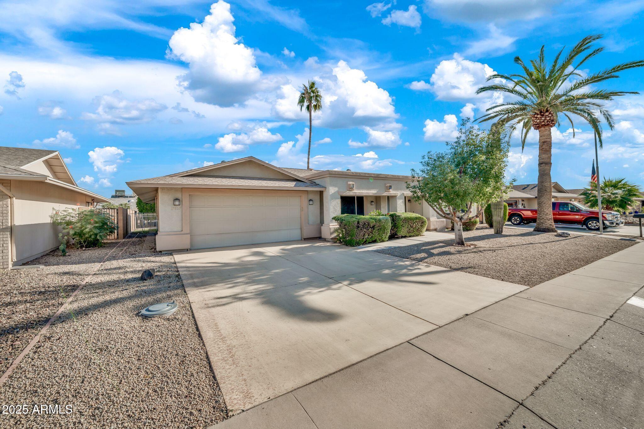 17837 N COUNTRY CLUB Drive, Sun City, AZ 85373