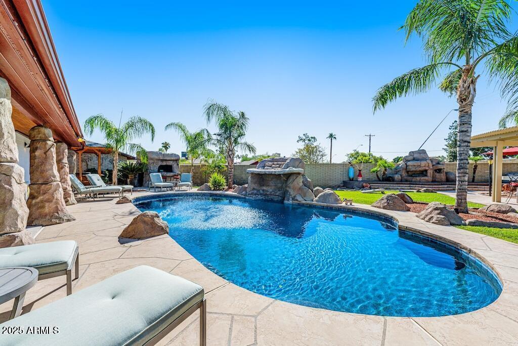 1265 W ELLIS Street, Mesa, AZ 85201