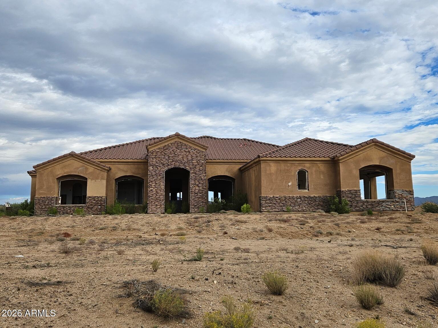 12371 E OLD MULE Drive, Kingman, AZ 86401