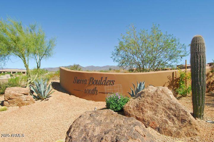 8466 E NIGHTINGALE STAR Drive 30, Scottsdale, AZ 85266