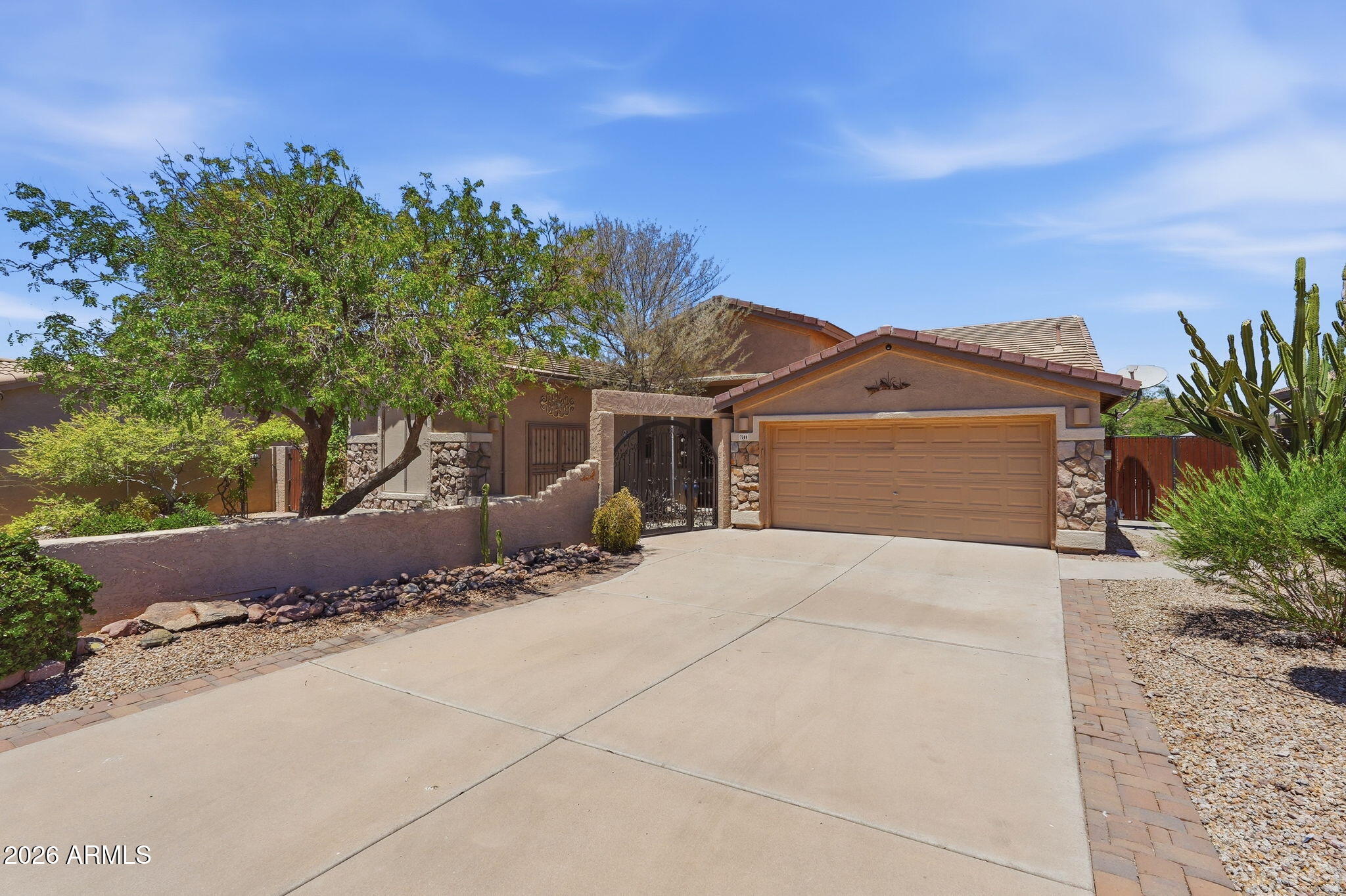 7144 E CUERNAVACO Way, Gold Canyon, AZ 85118