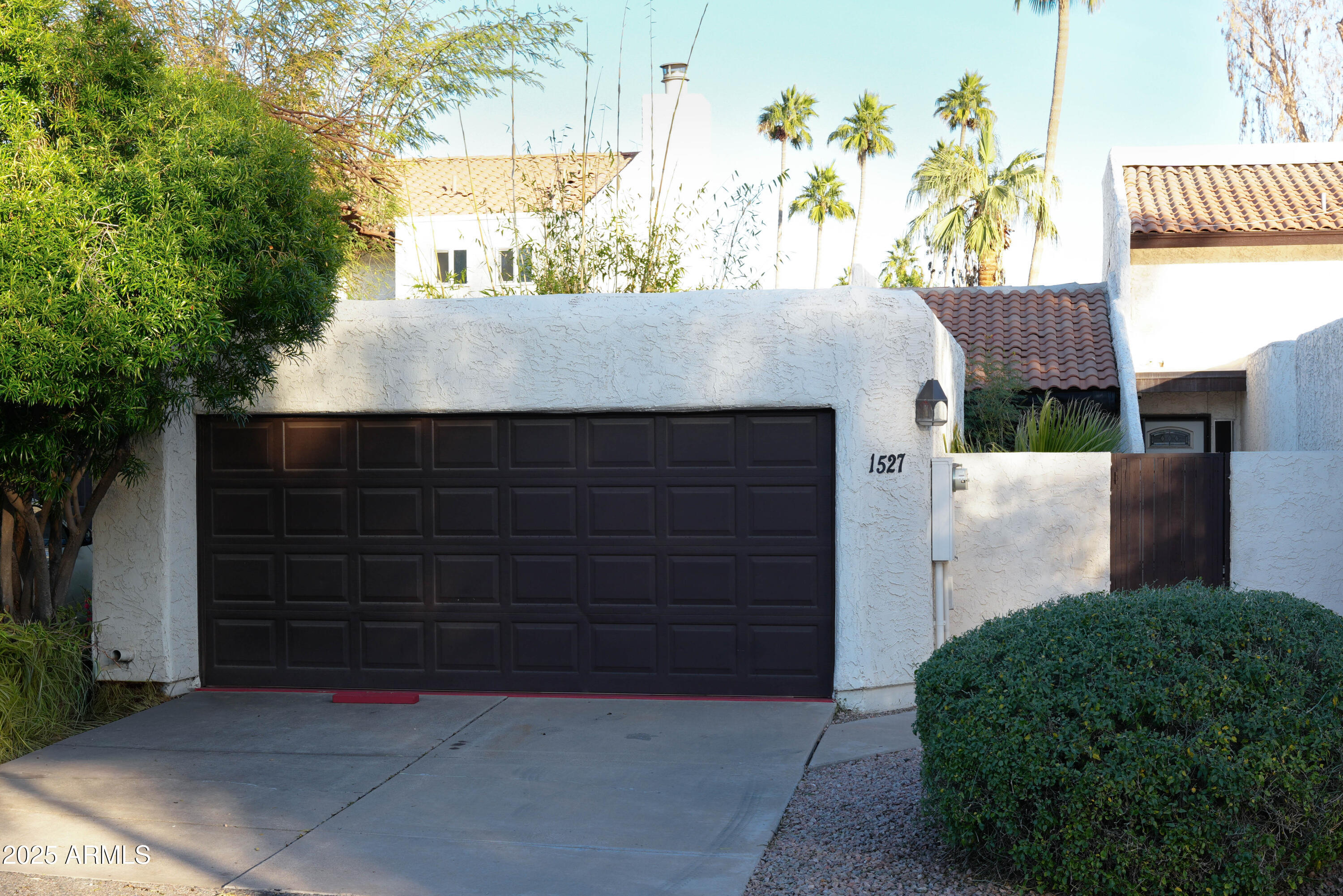 1527 S RIVER Drive, Tempe, AZ 85281