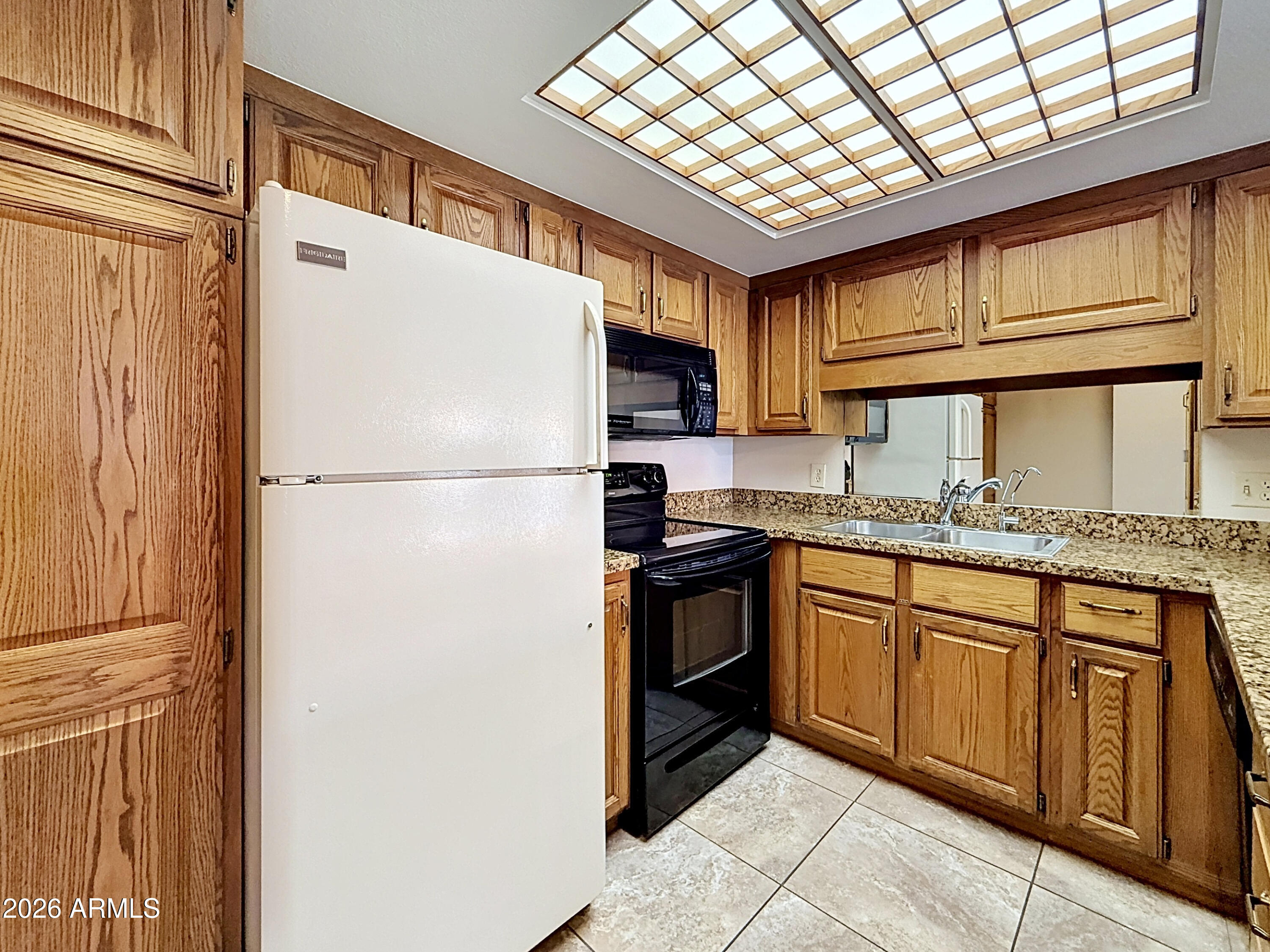 10330 W Thunderbird Boulevard A303, Sun City, AZ 85351
