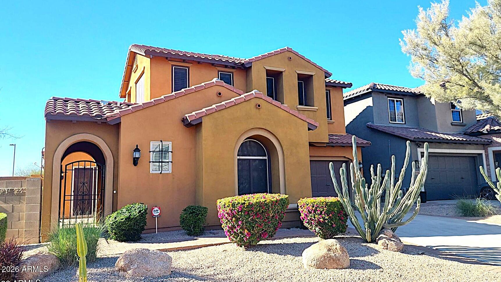 21212 N 38th Place, Phoenix, AZ 85050