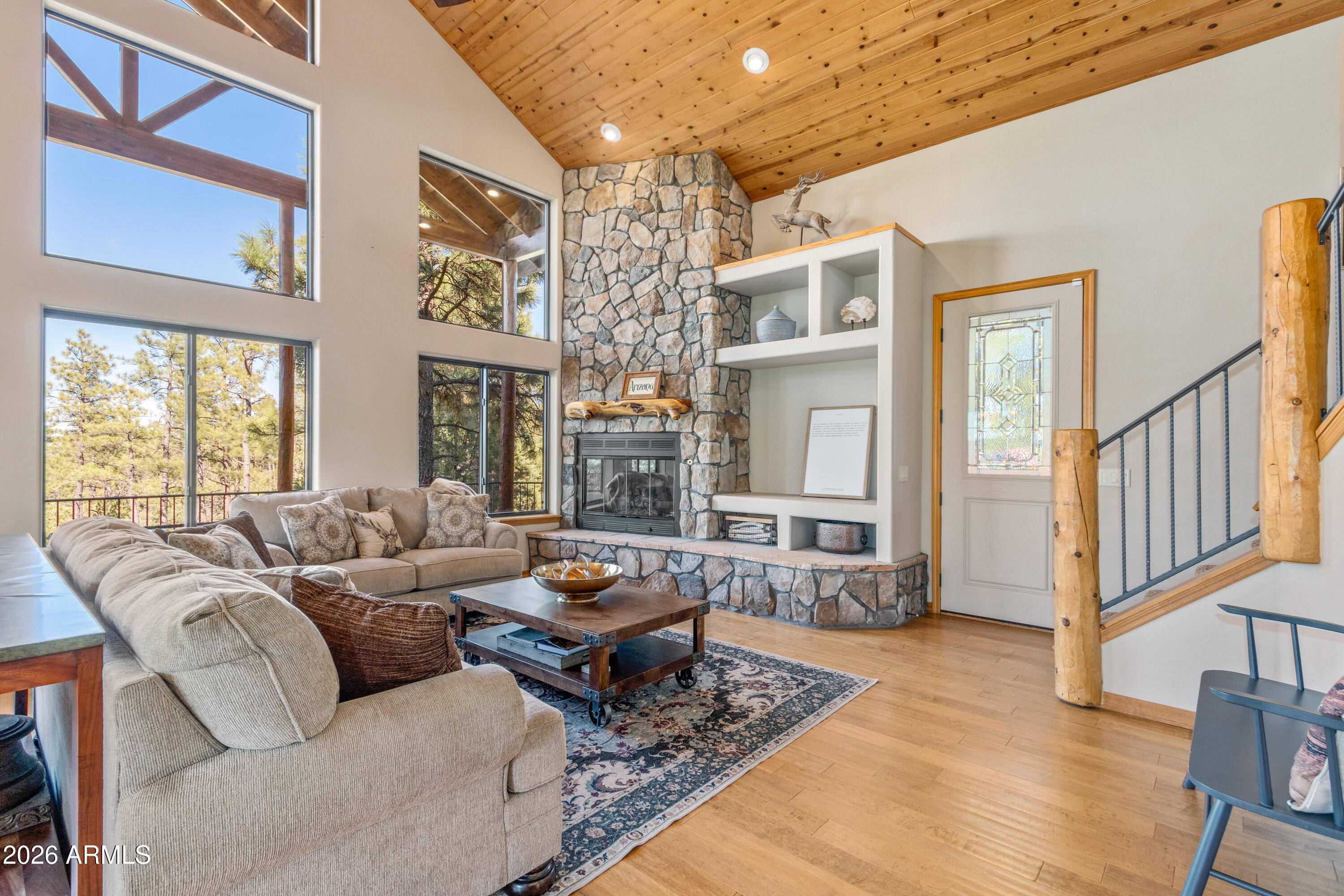 315 E MIDDLE MOUNTAIN Lane, Show Low, AZ 85901