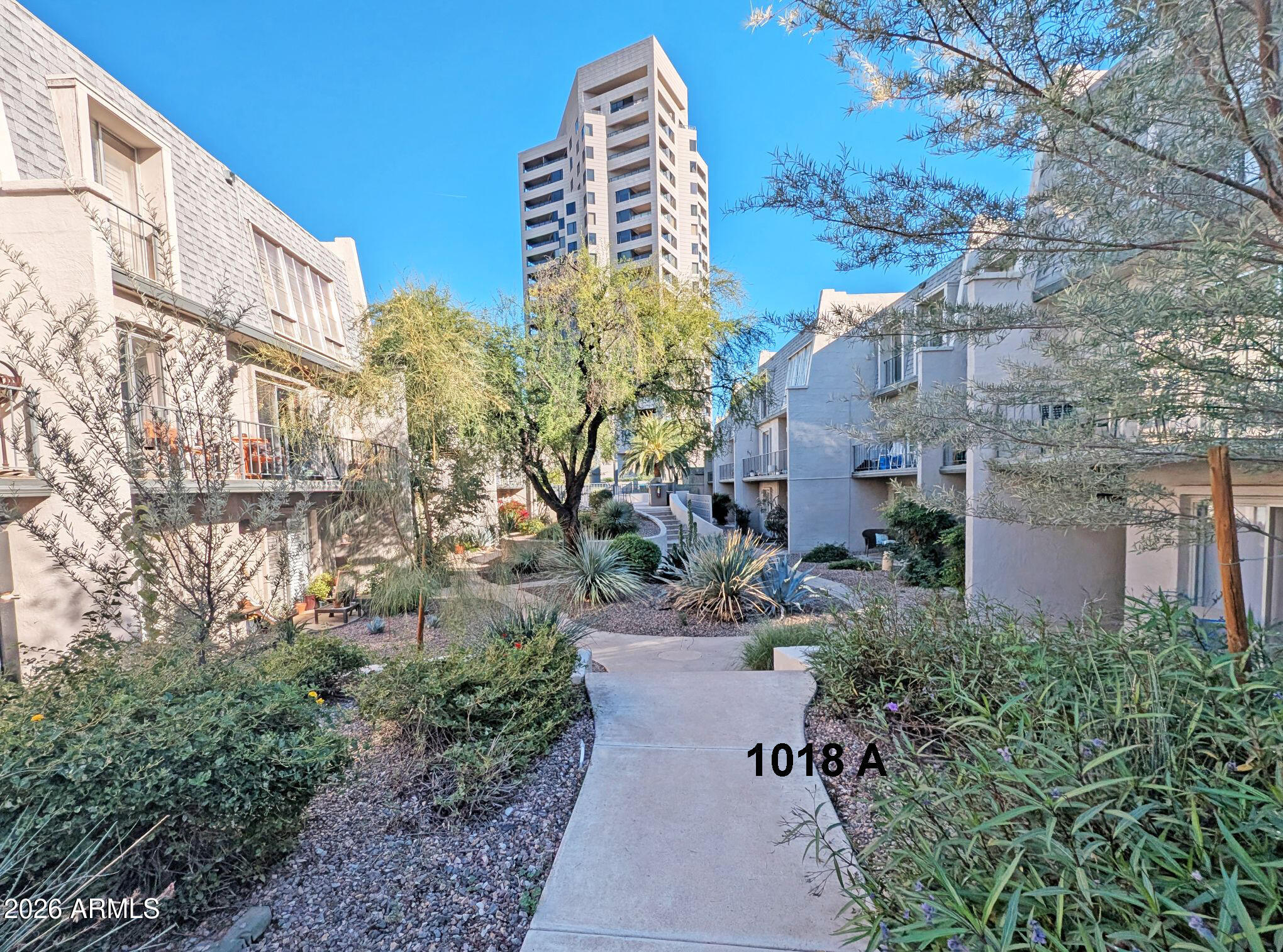1018 E Osborn Road A, Phoenix, AZ 85014