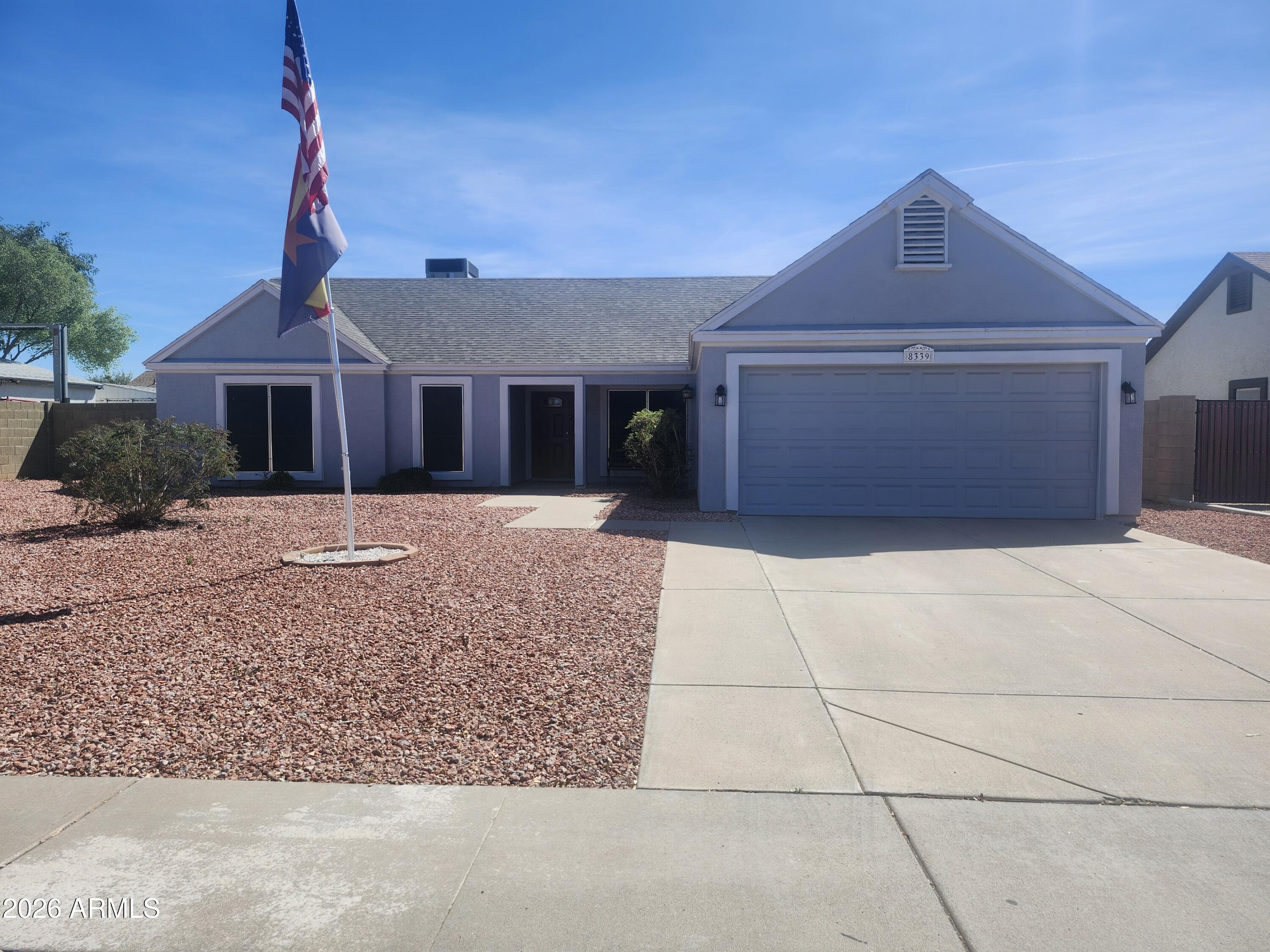 8339 W WINDROSE Drive, Peoria, AZ 85381