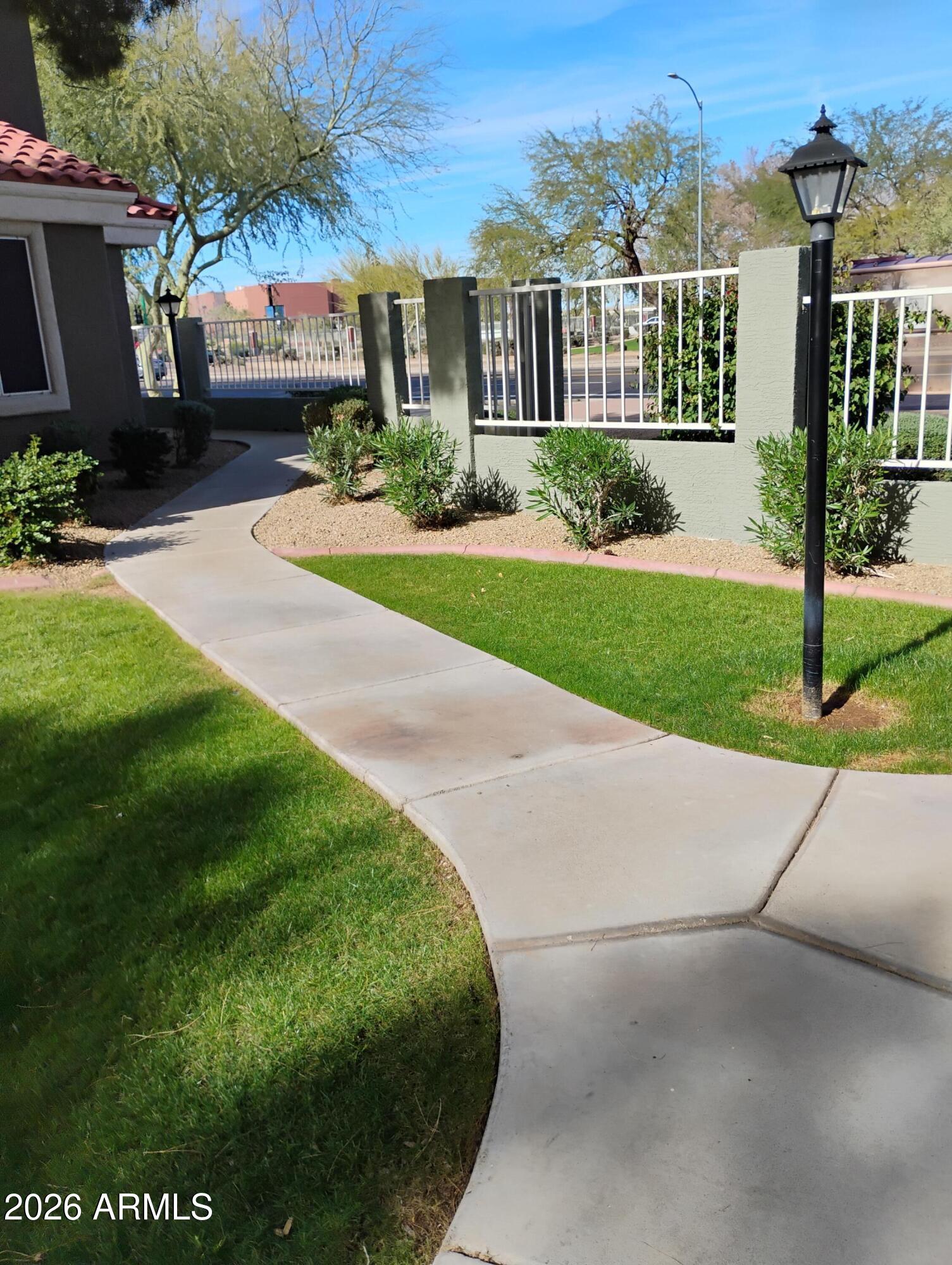 2929 W YORKSHIRE Drive 1039, Phoenix, AZ 85027