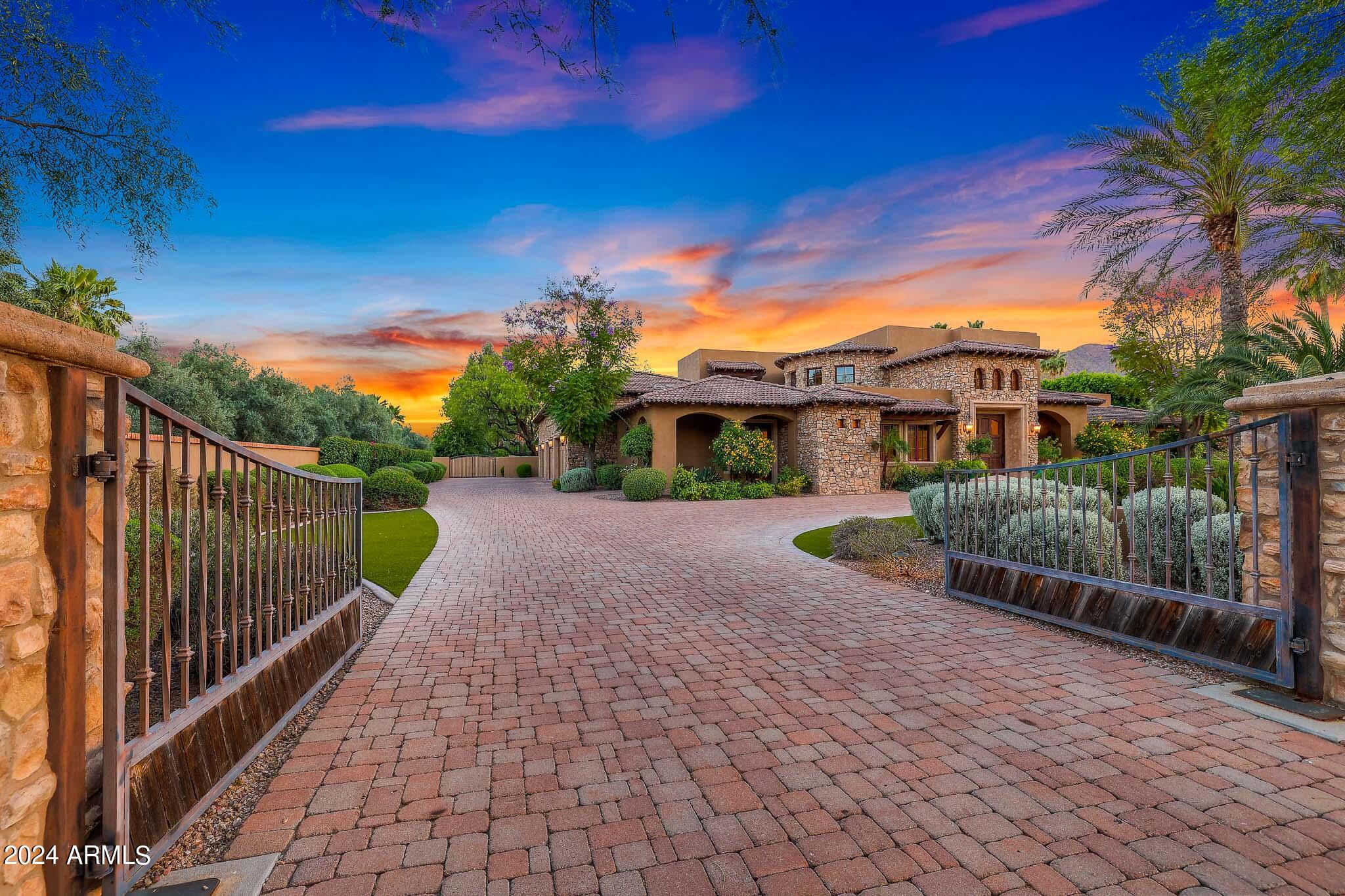 6519 E MALCOMB Drive, Paradise Valley, AZ 85253