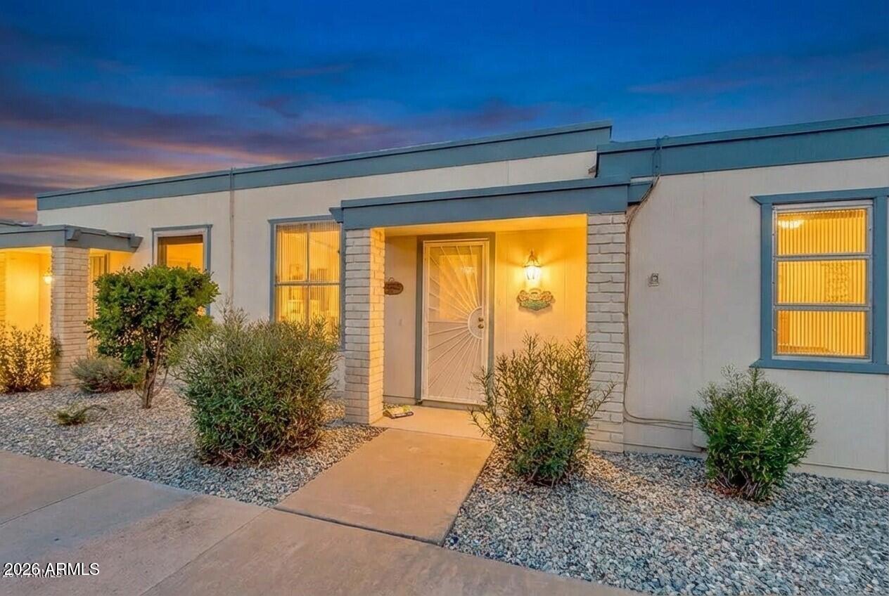 10030 W ROYAL OAK Road C, Sun City, AZ 85351