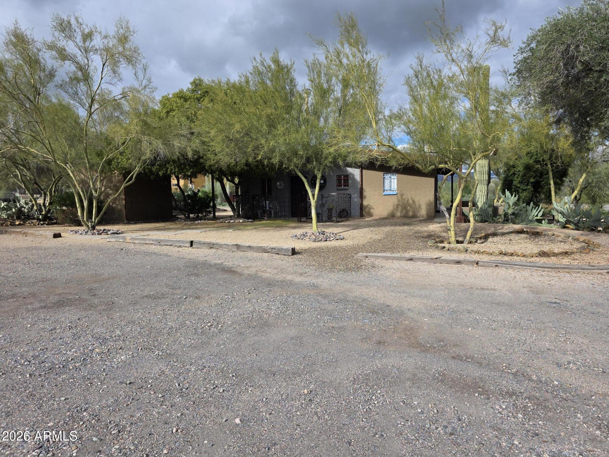 37234 N CAVE CREEK Road, Cave Creek, AZ 85331