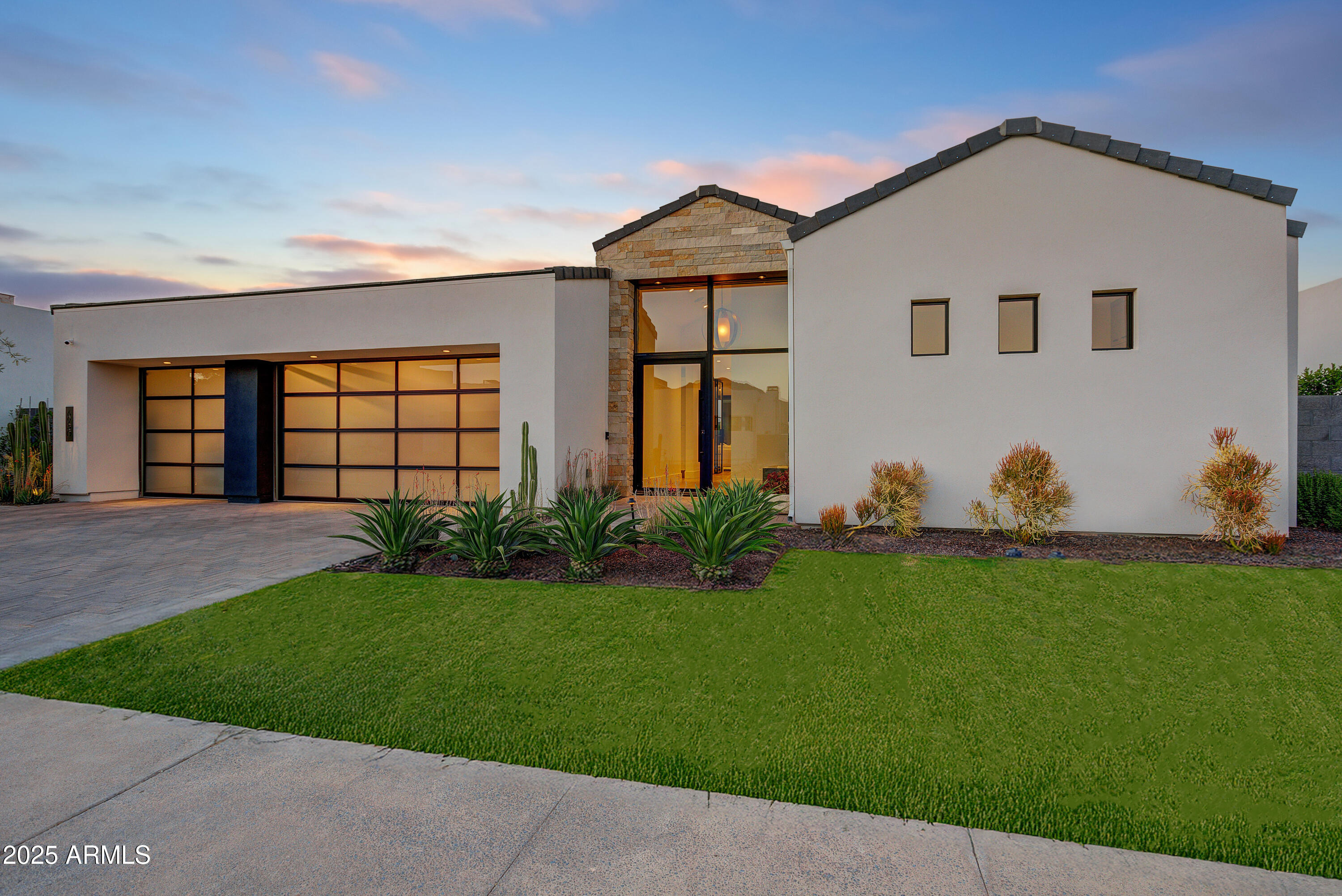 6930 E CACTUS WREN Road, Paradise Valley, AZ 85253